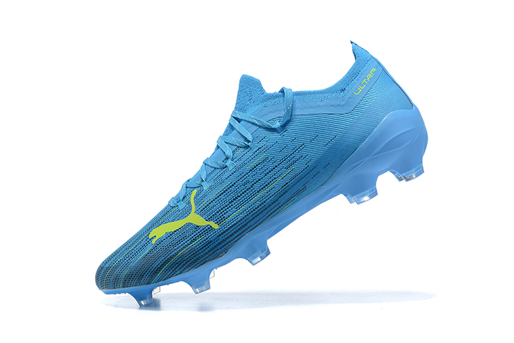 Fully knitted waterproof FG football shoes