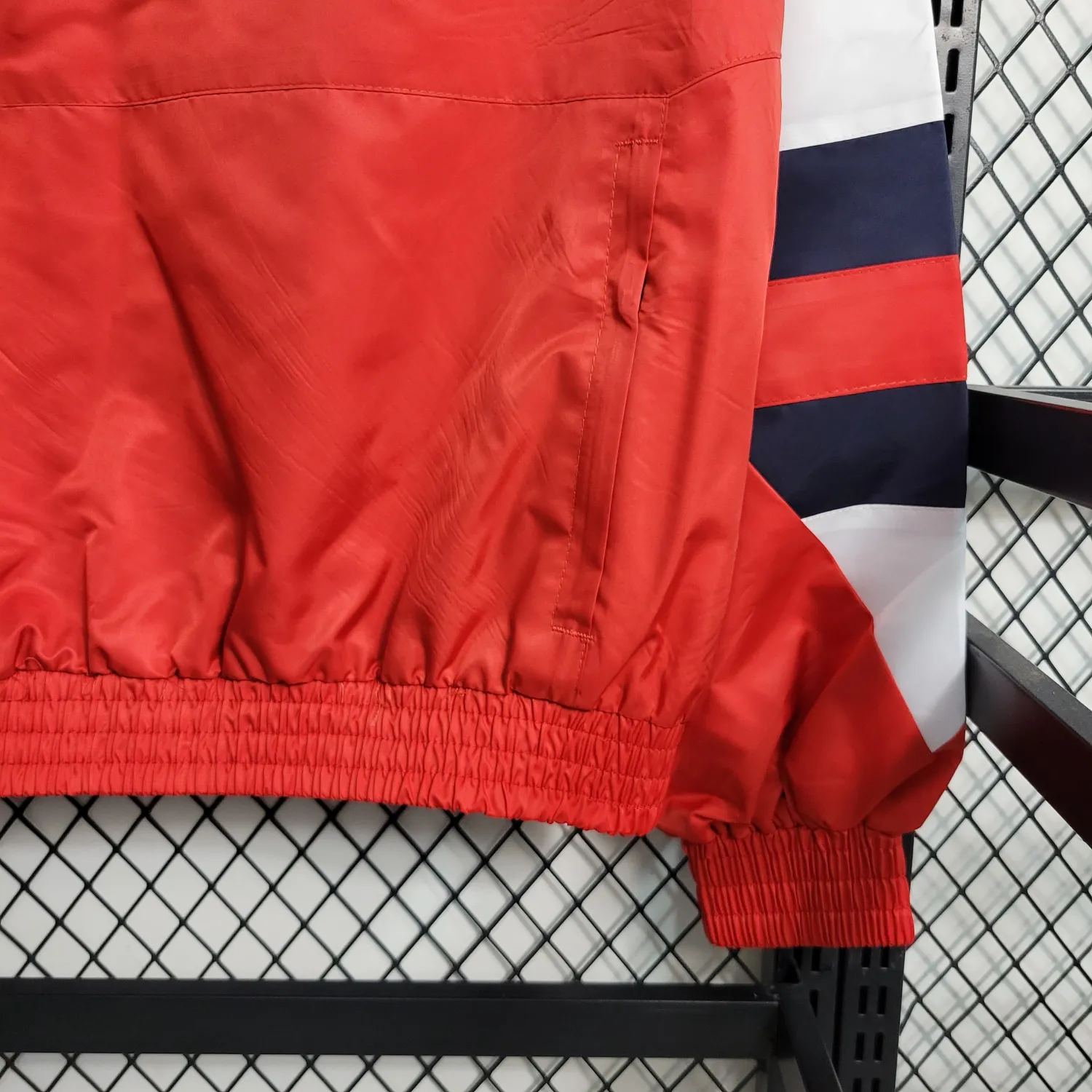 2023/24 Bayern Munich red trench coat