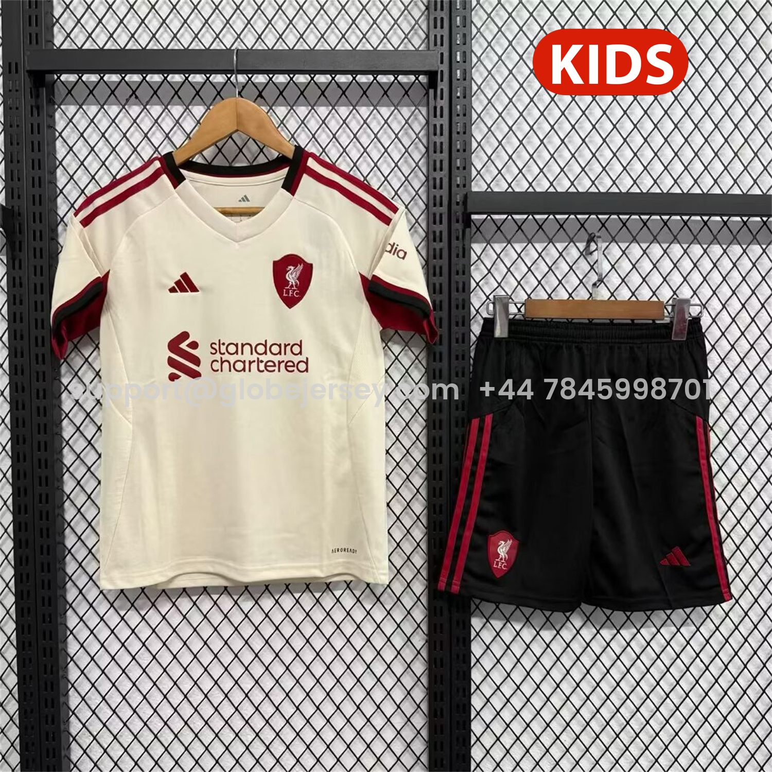 Liver.pool 25-26 Away Kids Kit