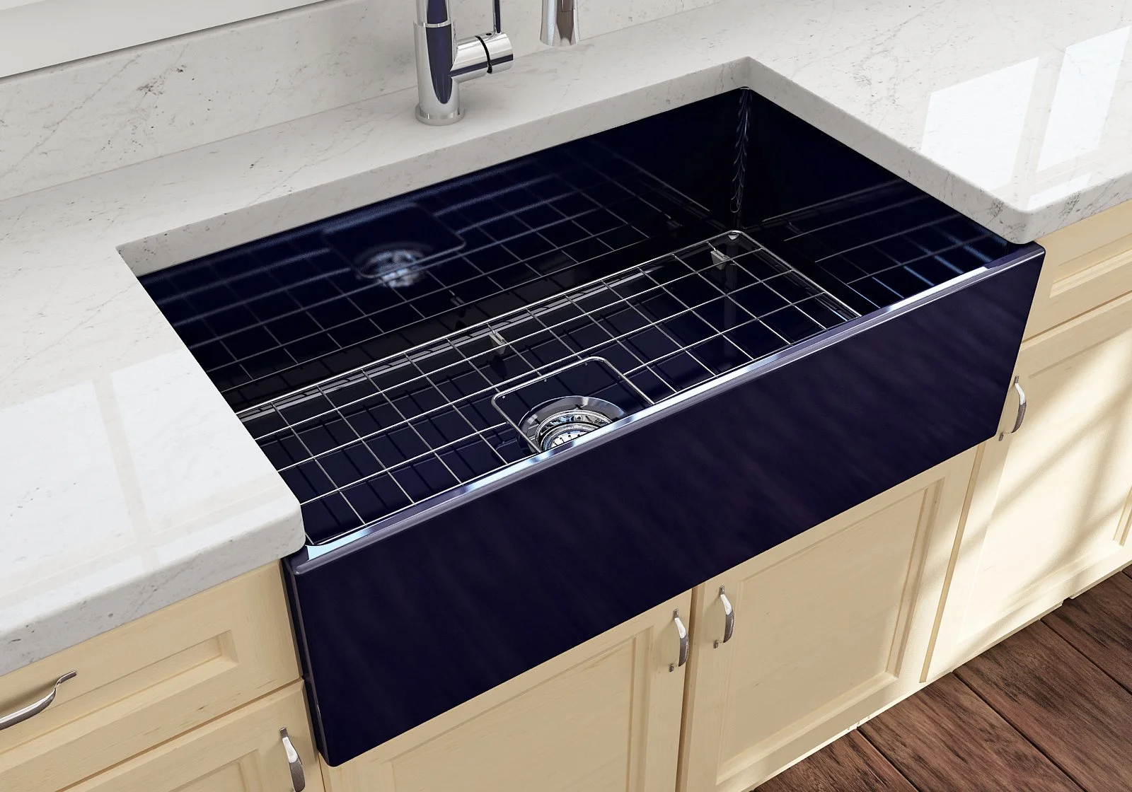 BOCCHI Contempo Apron Front Fireclay 33 in. Single Bowl Kitchen Sink with Protective Bottom Grid and Strainer in White