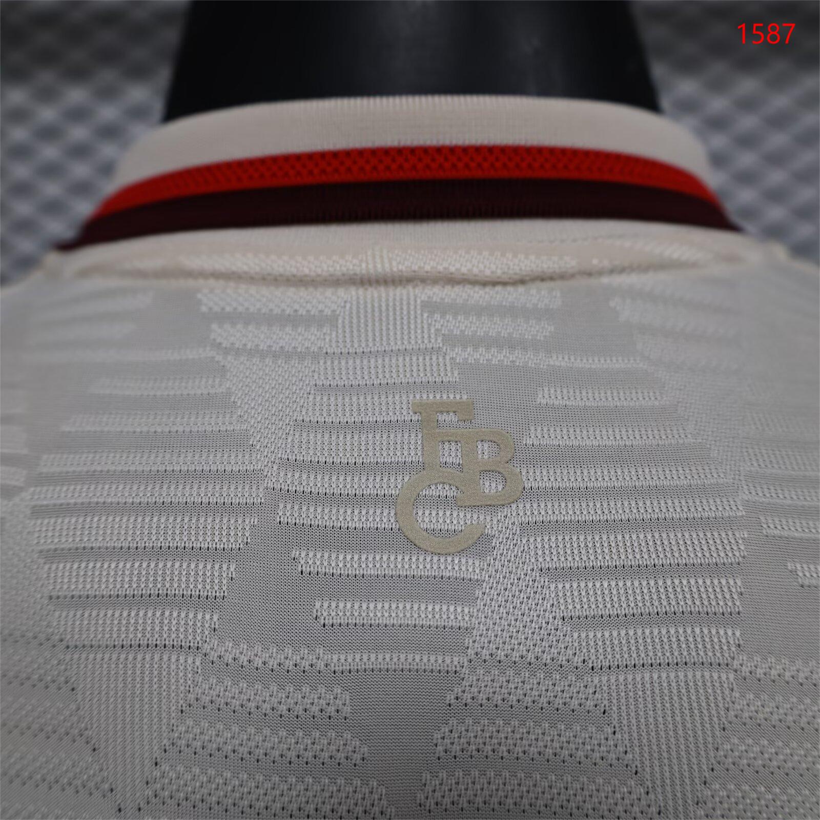 2024/25 Bayern Munich Second Away Jersey - Player Version