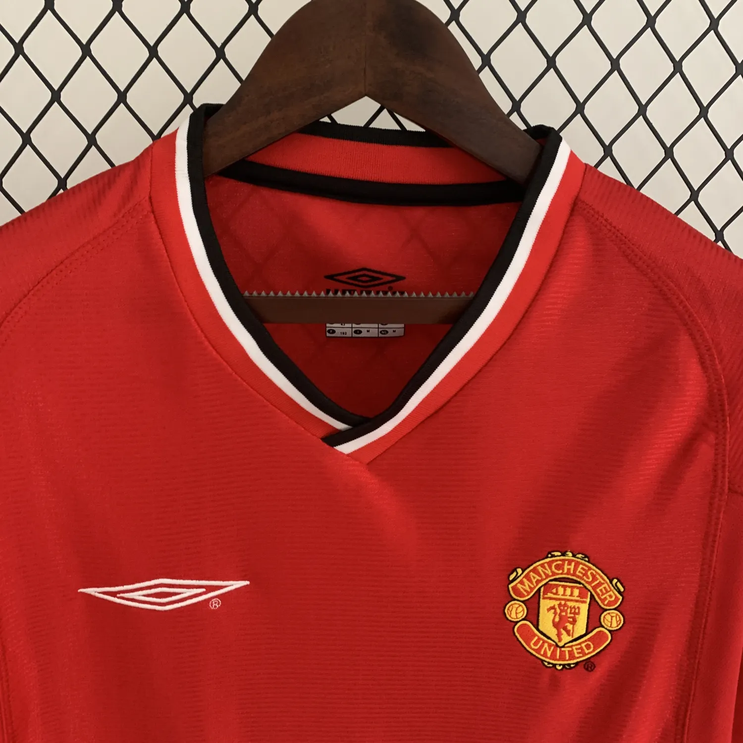 2003/2004 Manchester United home retro jersey