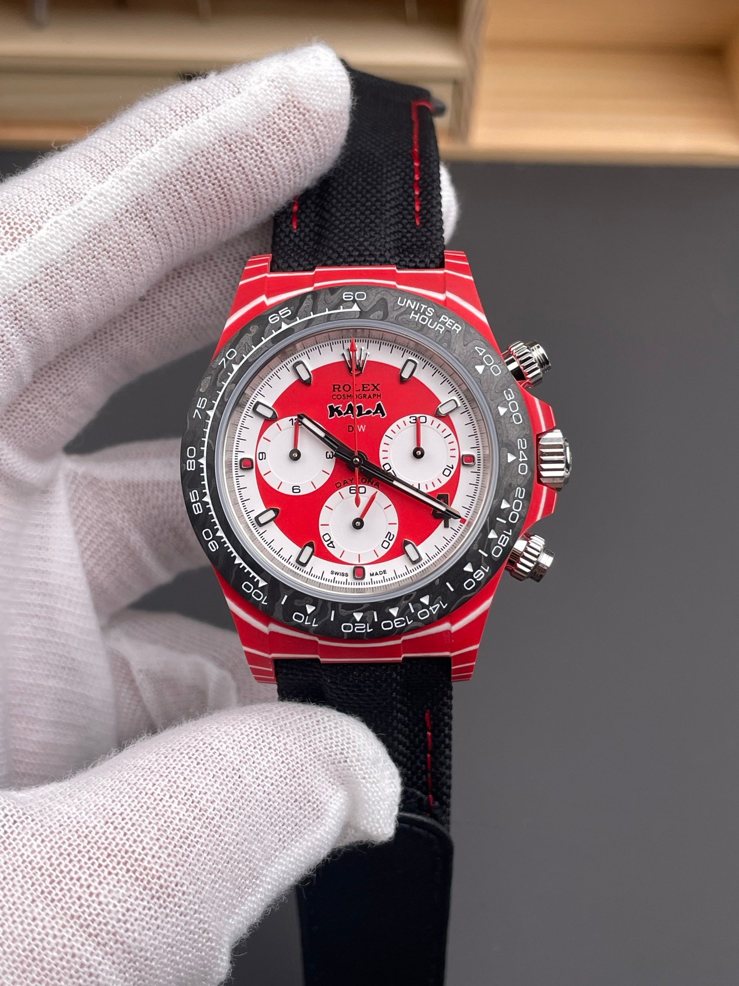 Rolex Daytona Caesar Carbon