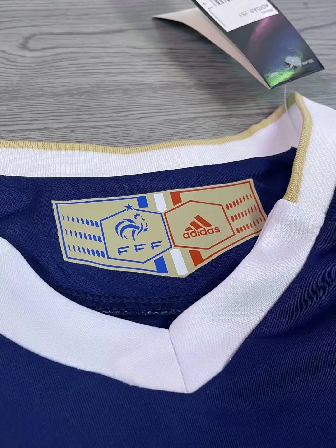 2010 France home retro jersey 1:1 Thai quality - Fans Edition