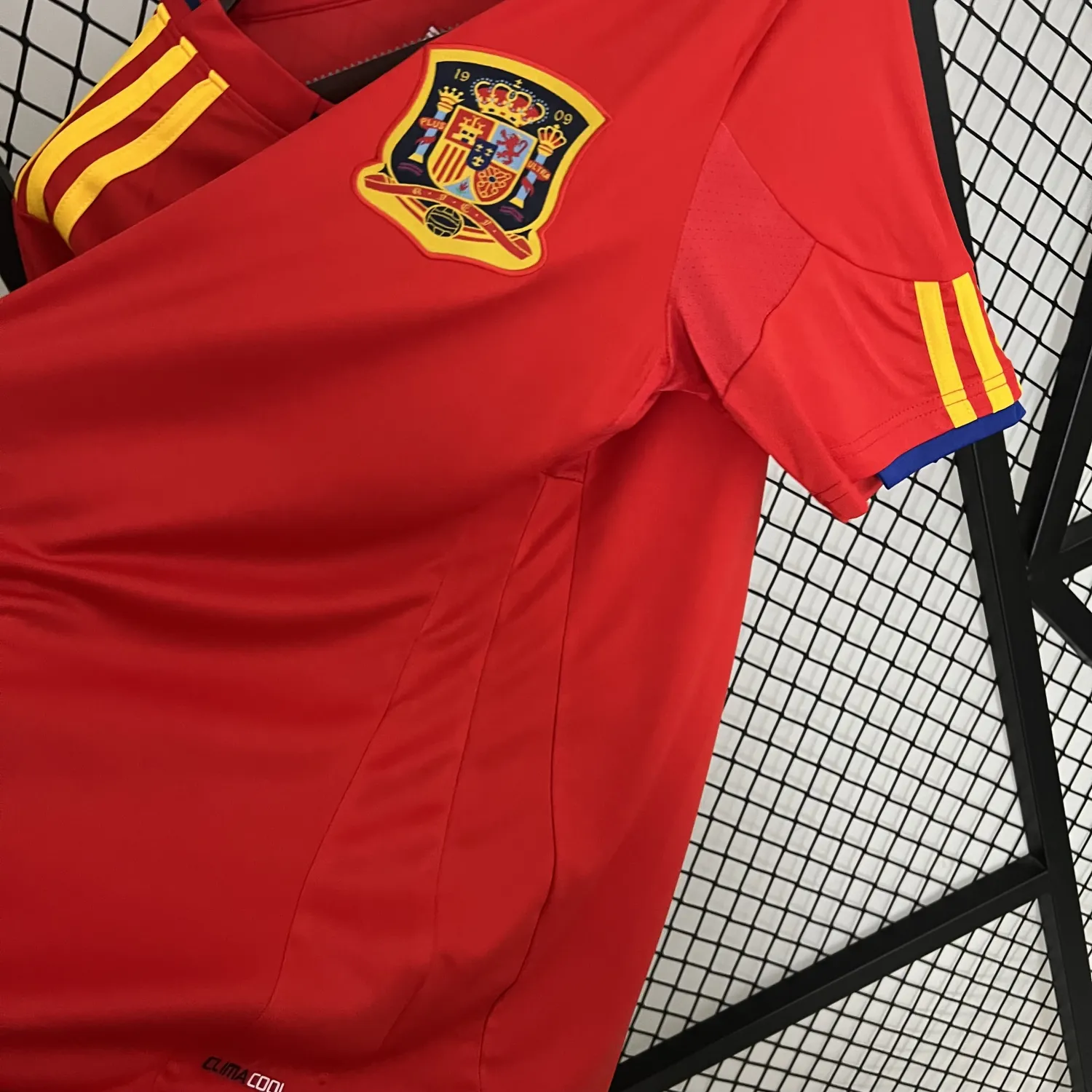 2010 Spain home retro jersey - fans edition