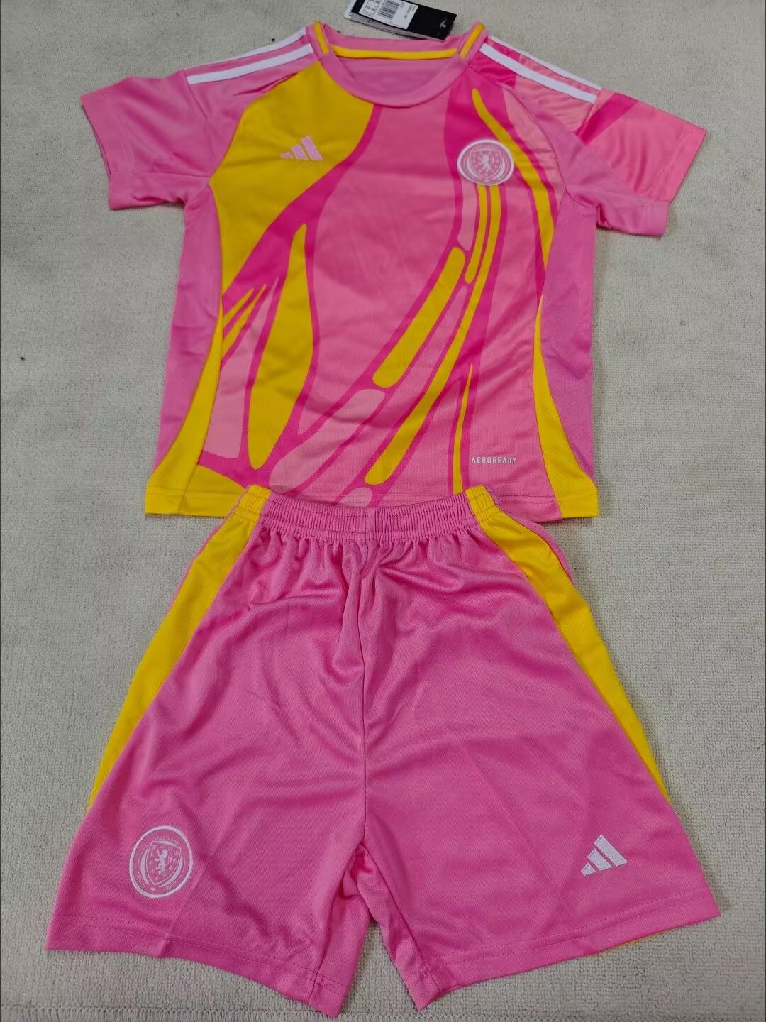 25-26 Scotland Away Shirt - Kids