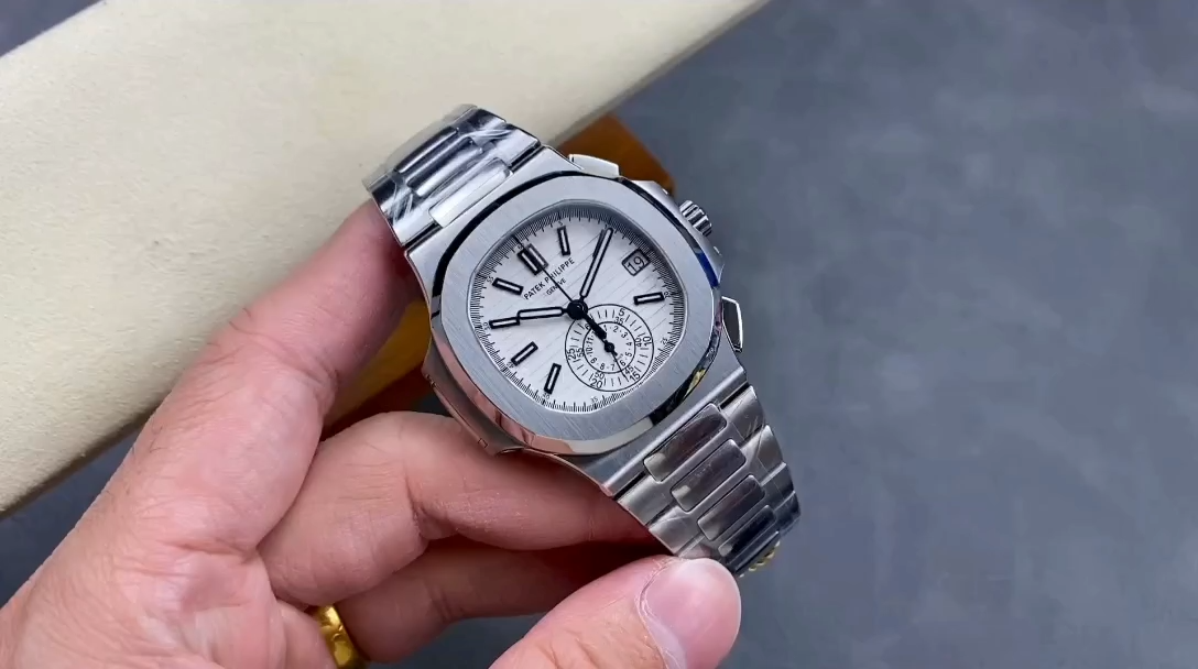 【Super Clone】Patek Philippe Nautilus Chronograph Date Stainless Steel 5980 1A 019