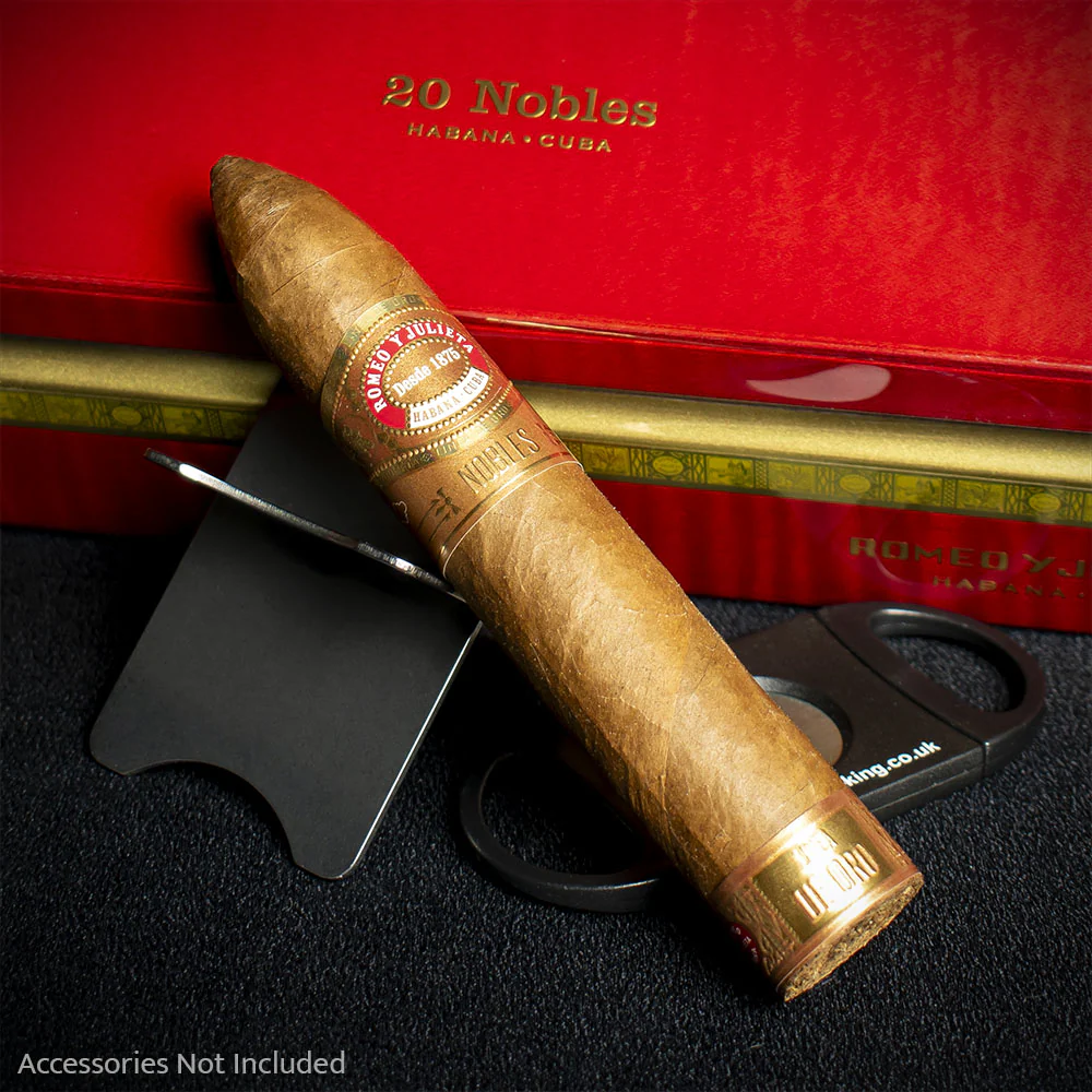 Romeo y Julieta Linea de Oro Nobles Cuban Cigar - Single