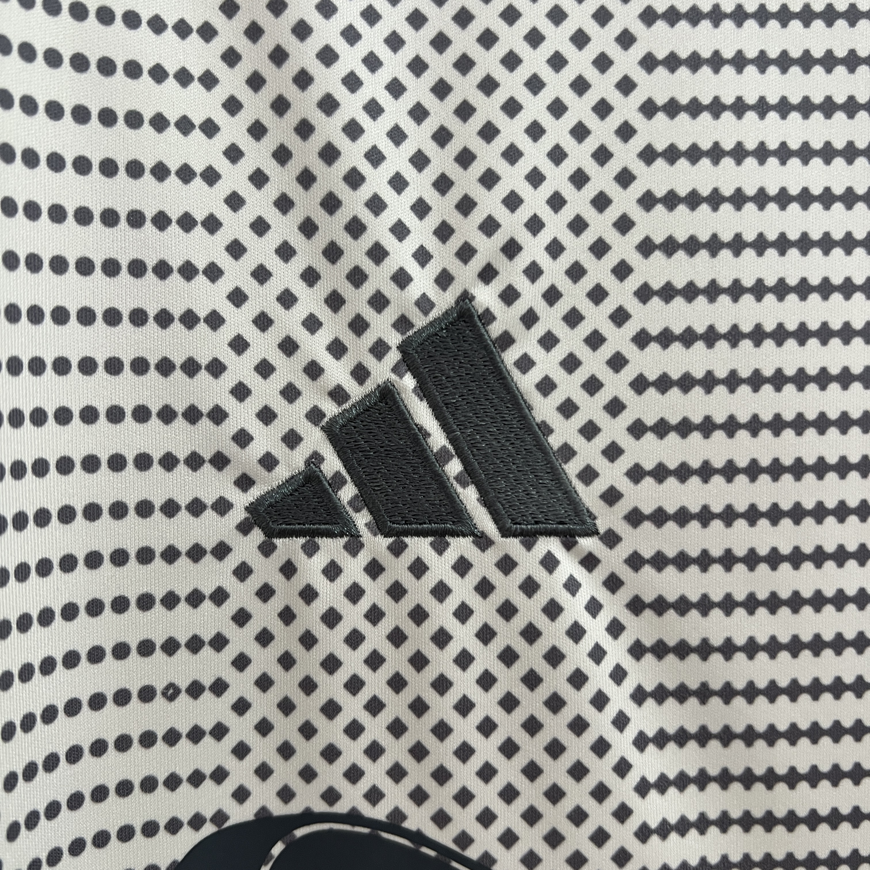 2024/25 Atlético Mineiro Away Shirt - Fans Edition