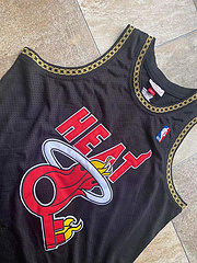 Andther Miami Heat Black 1 MN