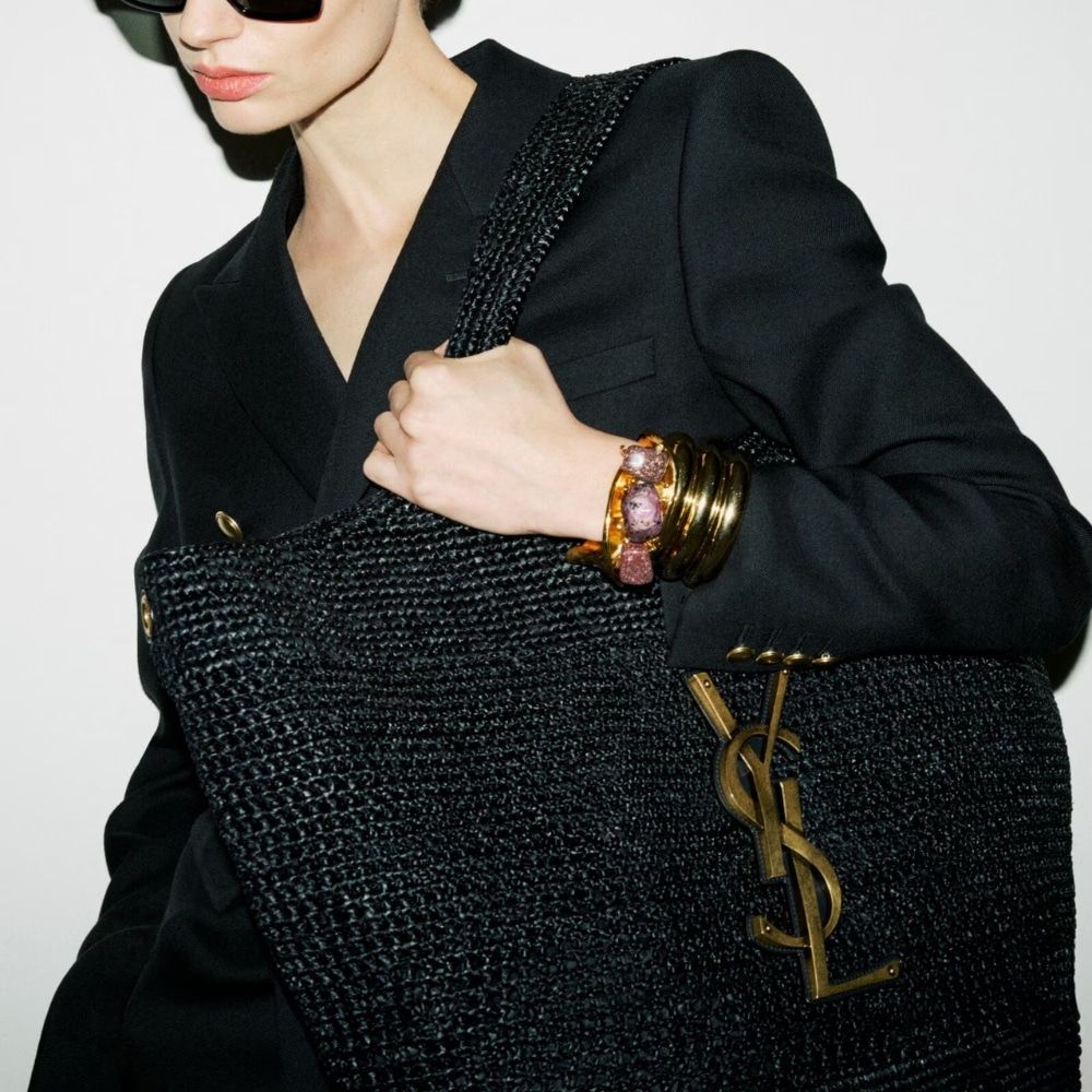 Saint Laurent Icare In Raffia Black 17.7 Inches 772191GAAFM1000