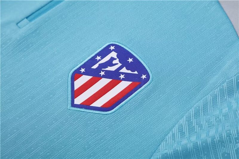 2024/25 Atletico Madrid light blue half-pull training jersey 1:1 Thai quality set