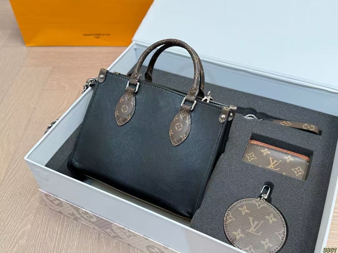 Lv On-the-Go Mom Bag
