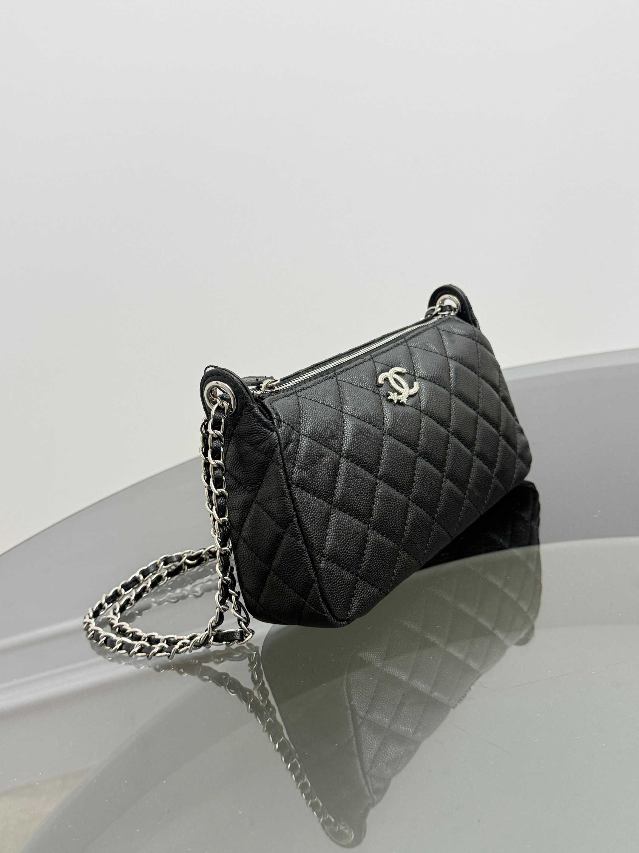 Chanel Caviar Qulited Purse with Chain