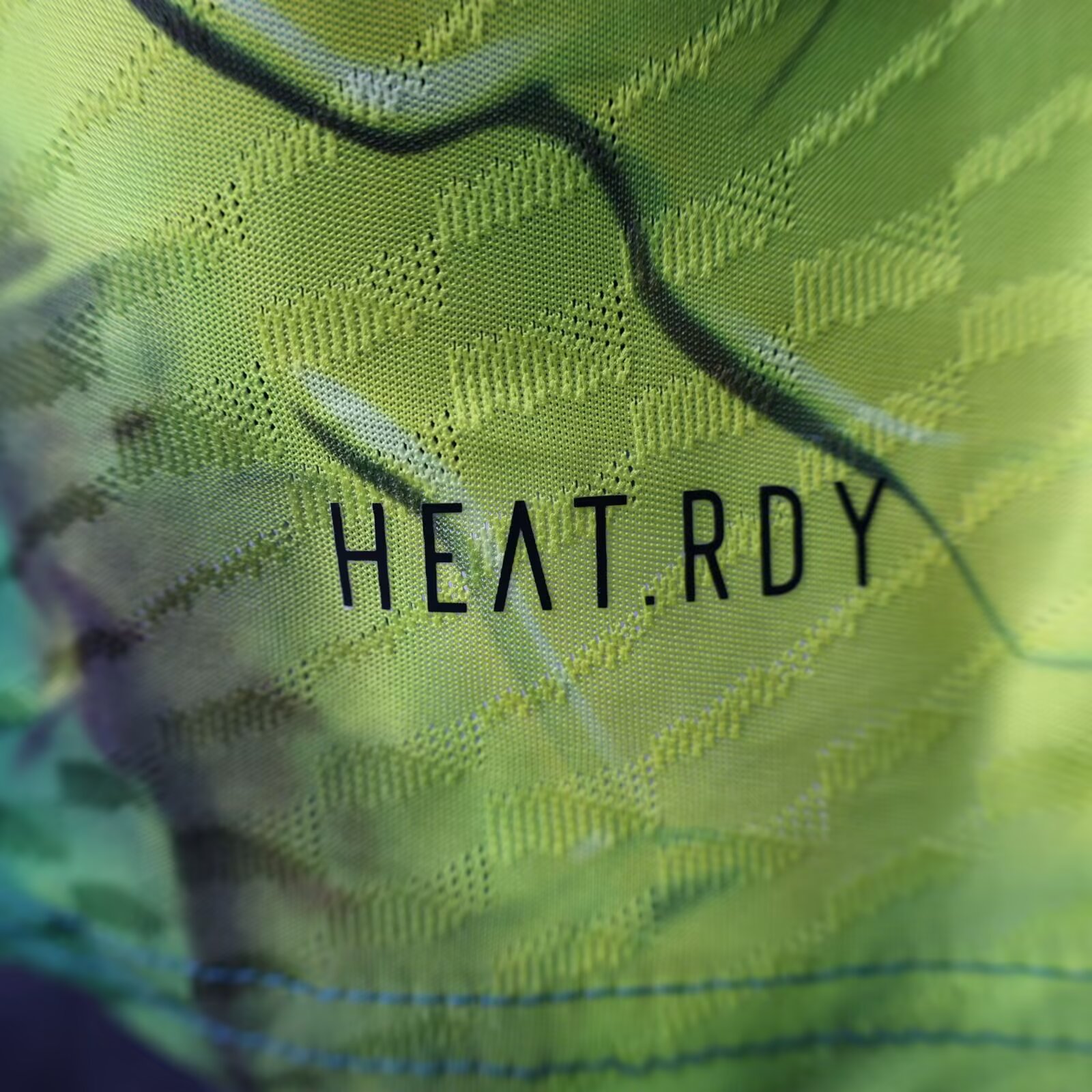 2025/2026 Player Version Real Madrid Special Edition Light Green Football Shirt 1:1 Thai Quality