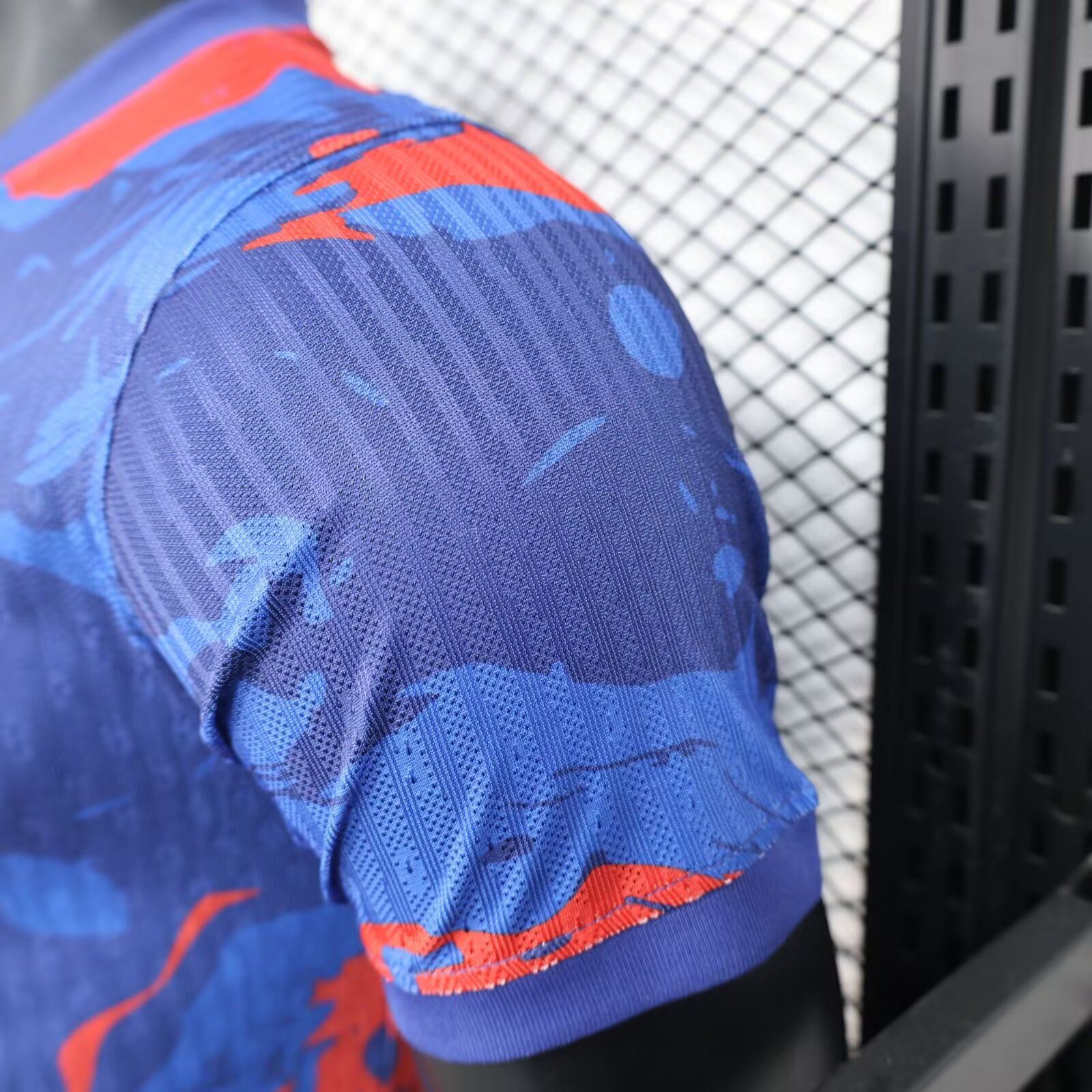 2025/2026 Player Version Barcelona Special Edition Red Blue Football Shirt 1:1 Thai Quality