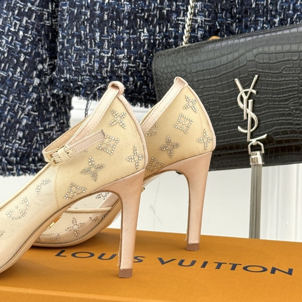 Louis Vuitton Gala Sandal Nude 1AJPR5