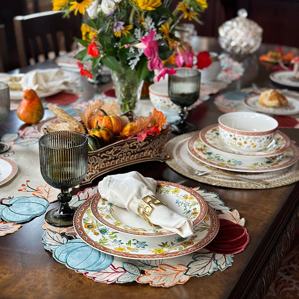 STPgoods Fleurs des Prairies Bone China Dinnerware Set of 16 Service for 4 in Gift Box