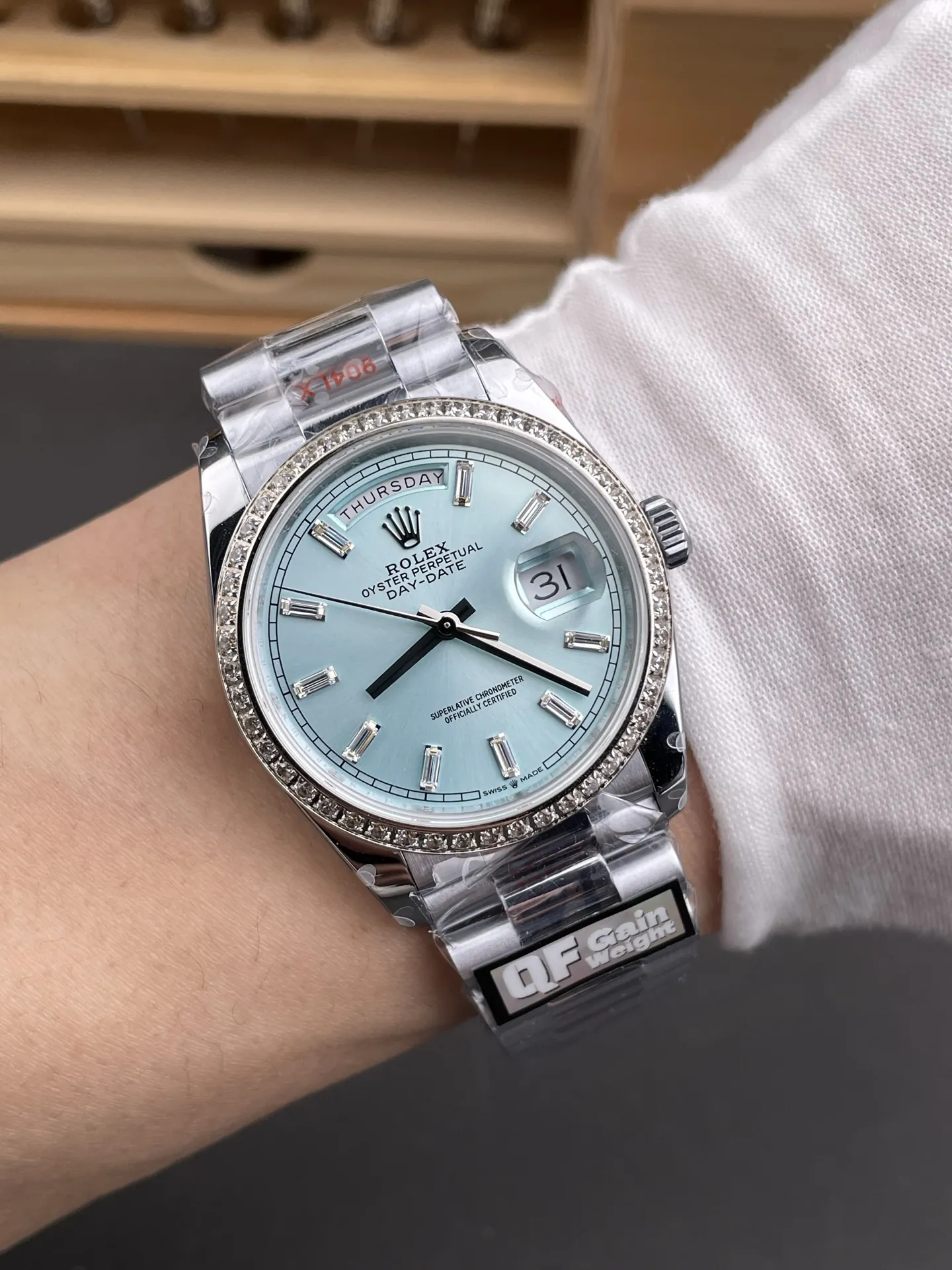Rolex Day-Date Diamond Bezel 36mm