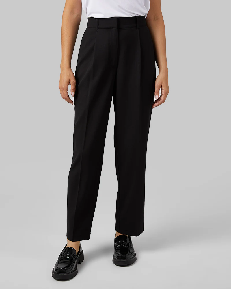 WOMEN'S FEATHERWEIGHT WOVEN ANKLE PANT