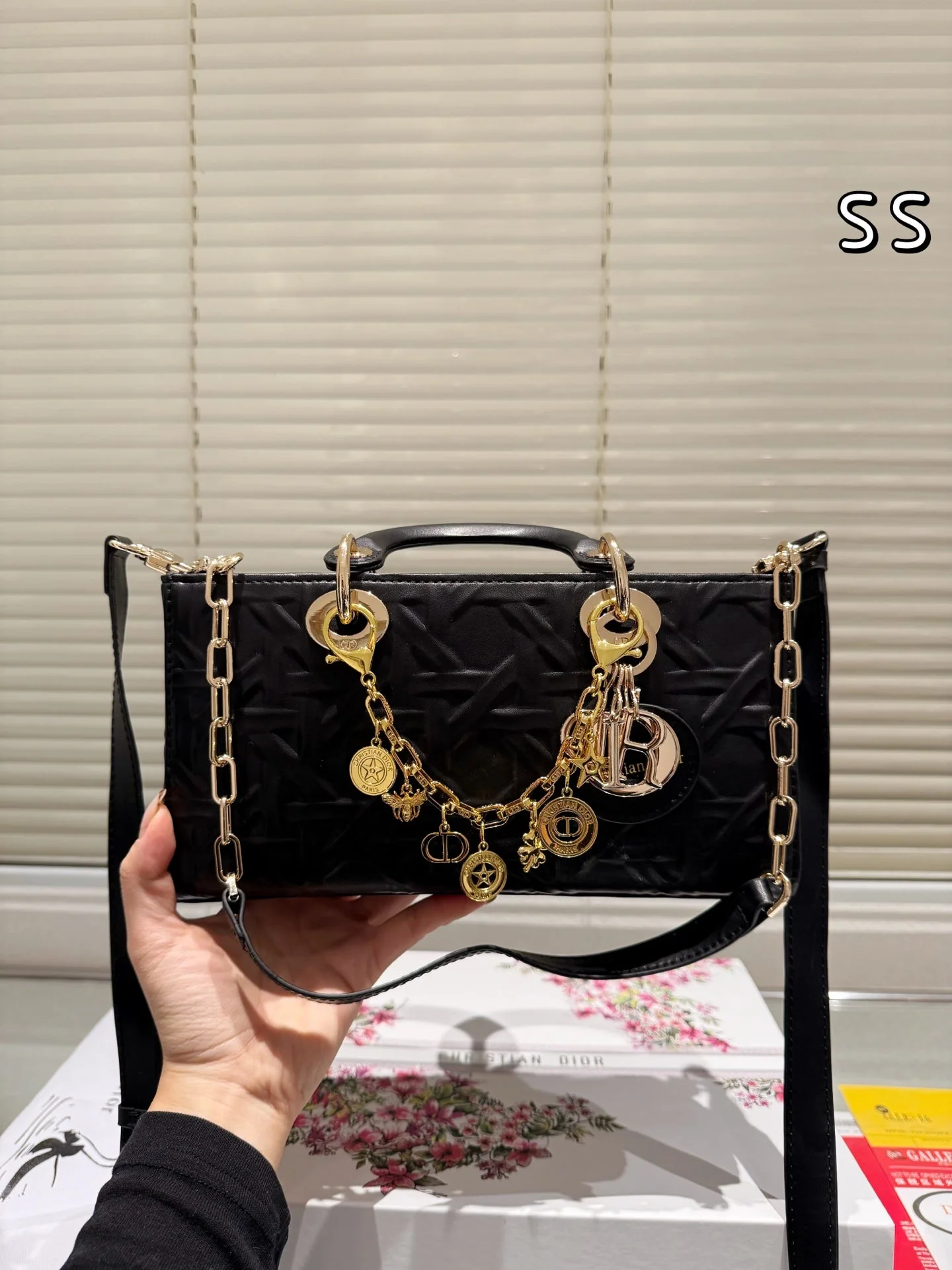 LadyD-Joy handbag