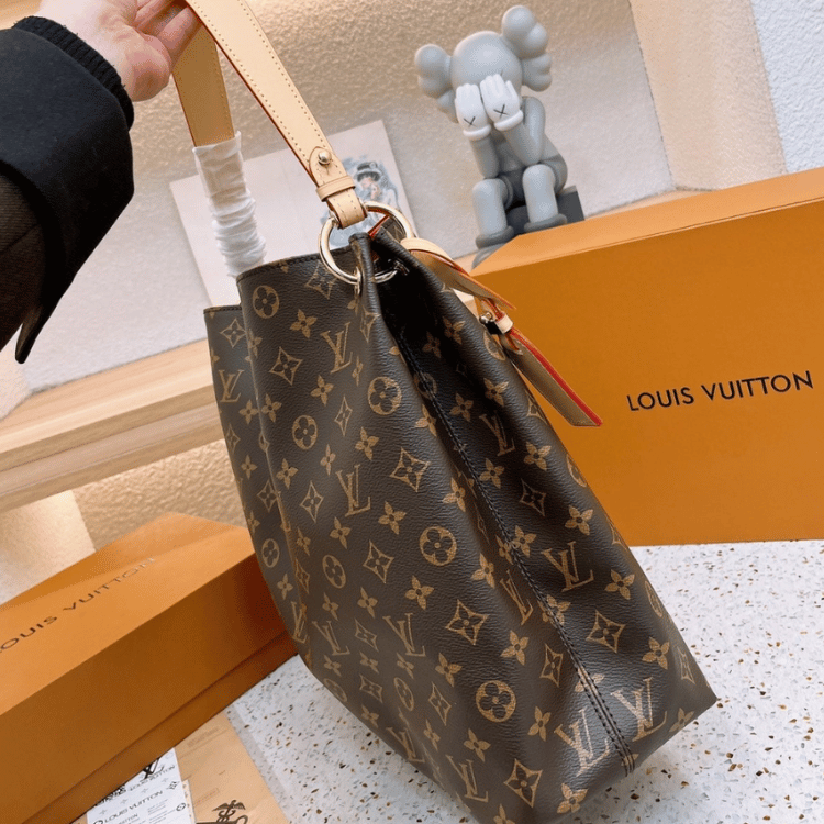 Louis Vuitton Graceful PM Monogram Red 13.8 Inches