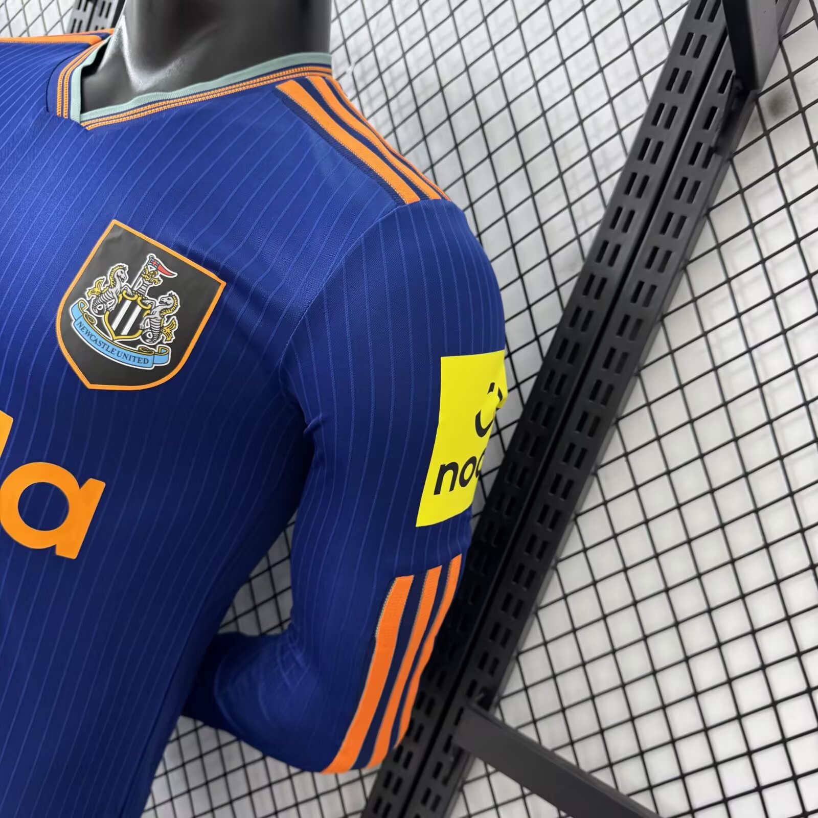 2025-26 Newcastle Second Away Long-Sleeve Jersey - Player Version