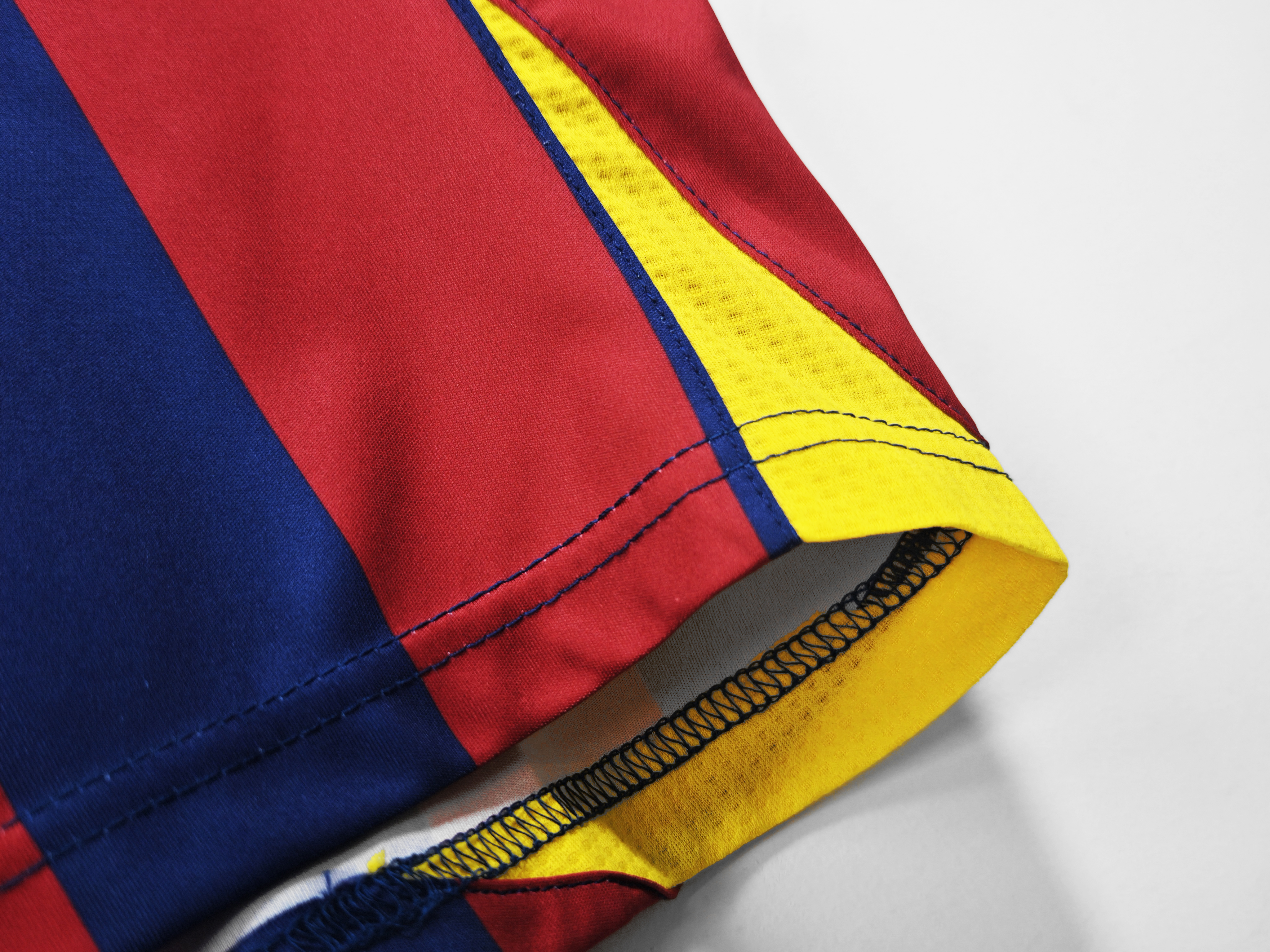 2005/06 Barcelona Home Retro Shirt League Edition - Fans Edition