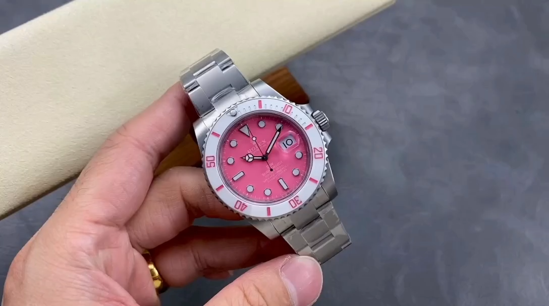 【Super Clone】Rolex DIW Submariner Date 116610 Limited Edition Full 904L Pink Dial 40mm