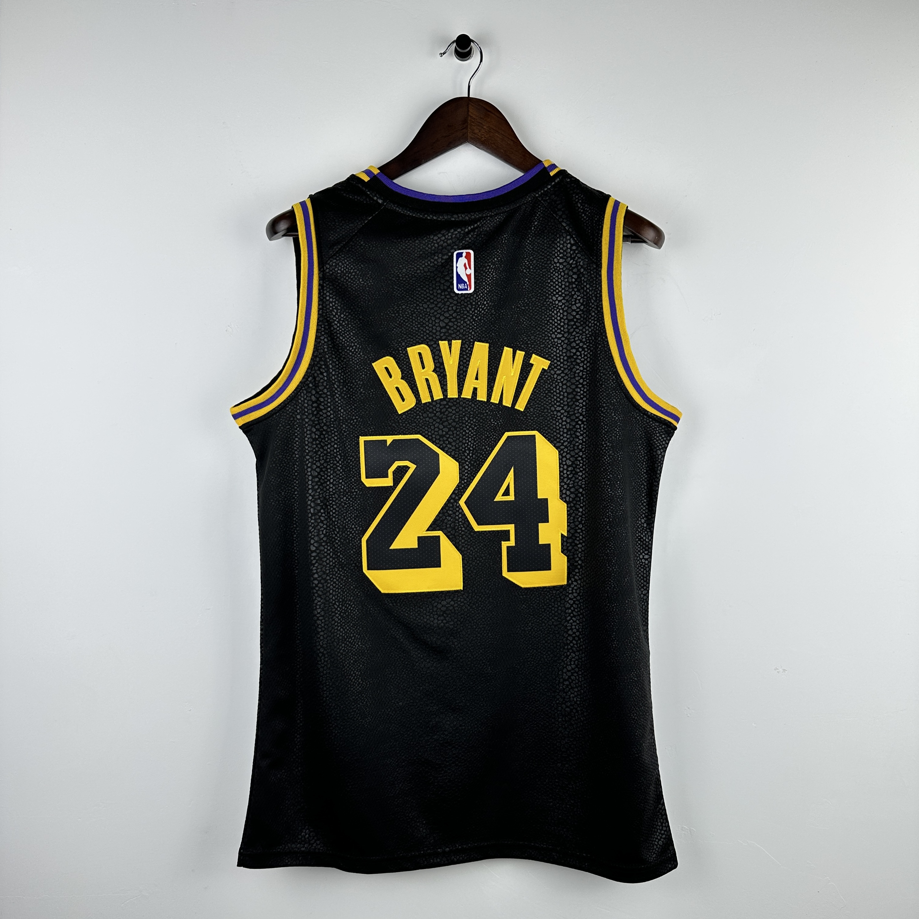 Embroidery Lakers Snake No. 24 Kobe