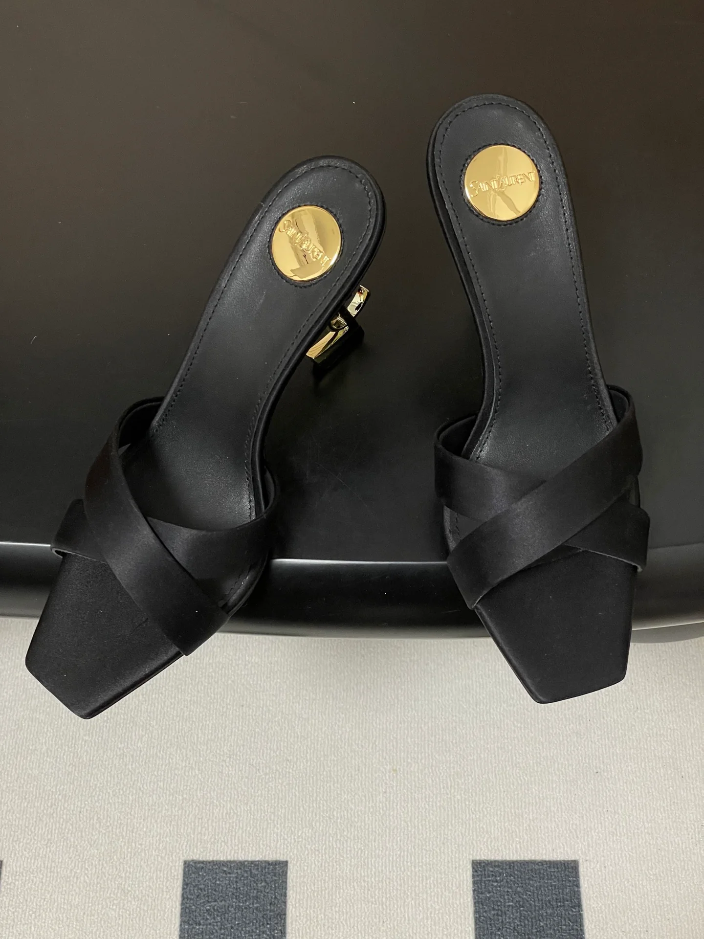 2026 Spring/Summer New Square Toe Cross Strap High-Heeled Sandals