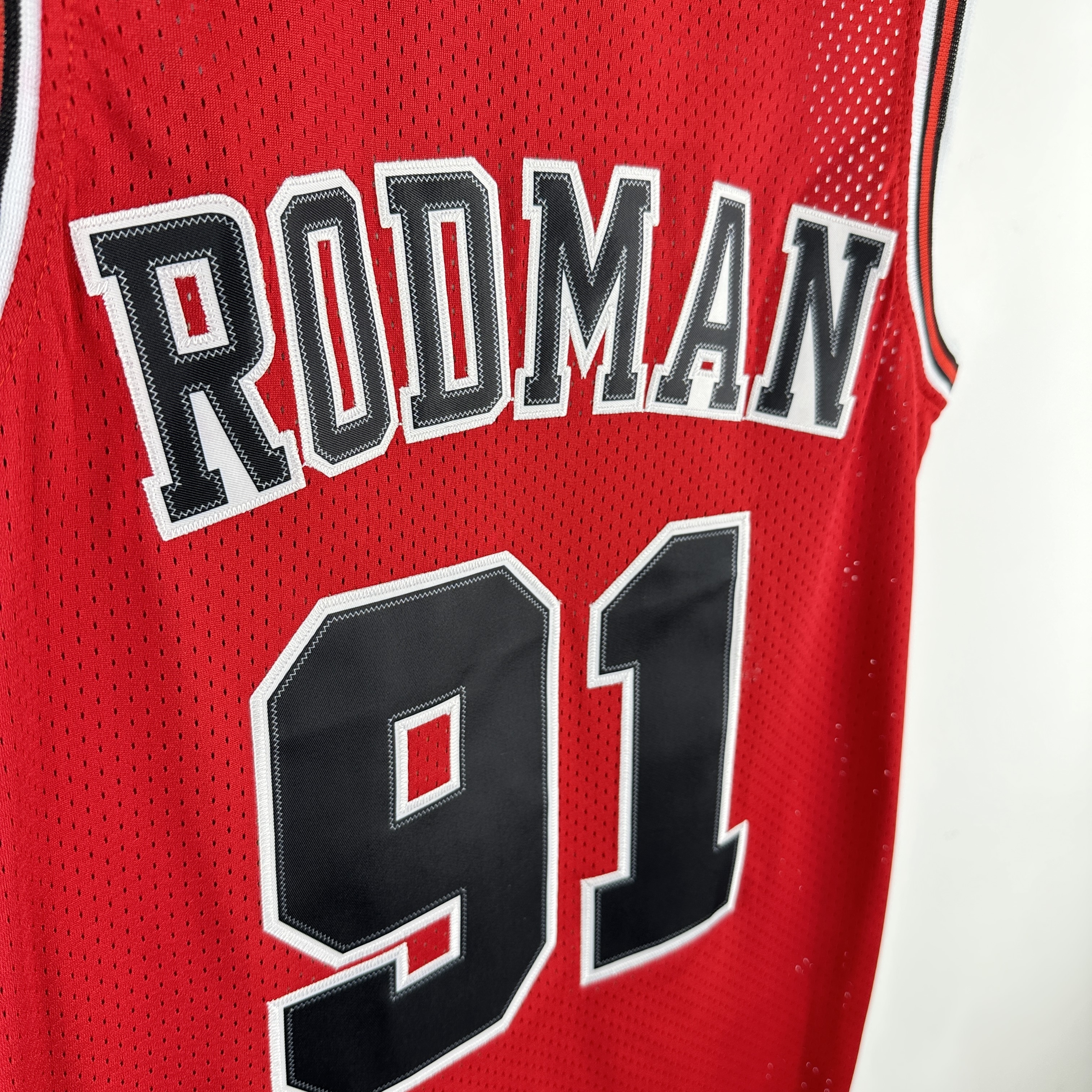 Embroidered MN retro jersey, Bulls 97/98 season, red, No. 91, Rodman