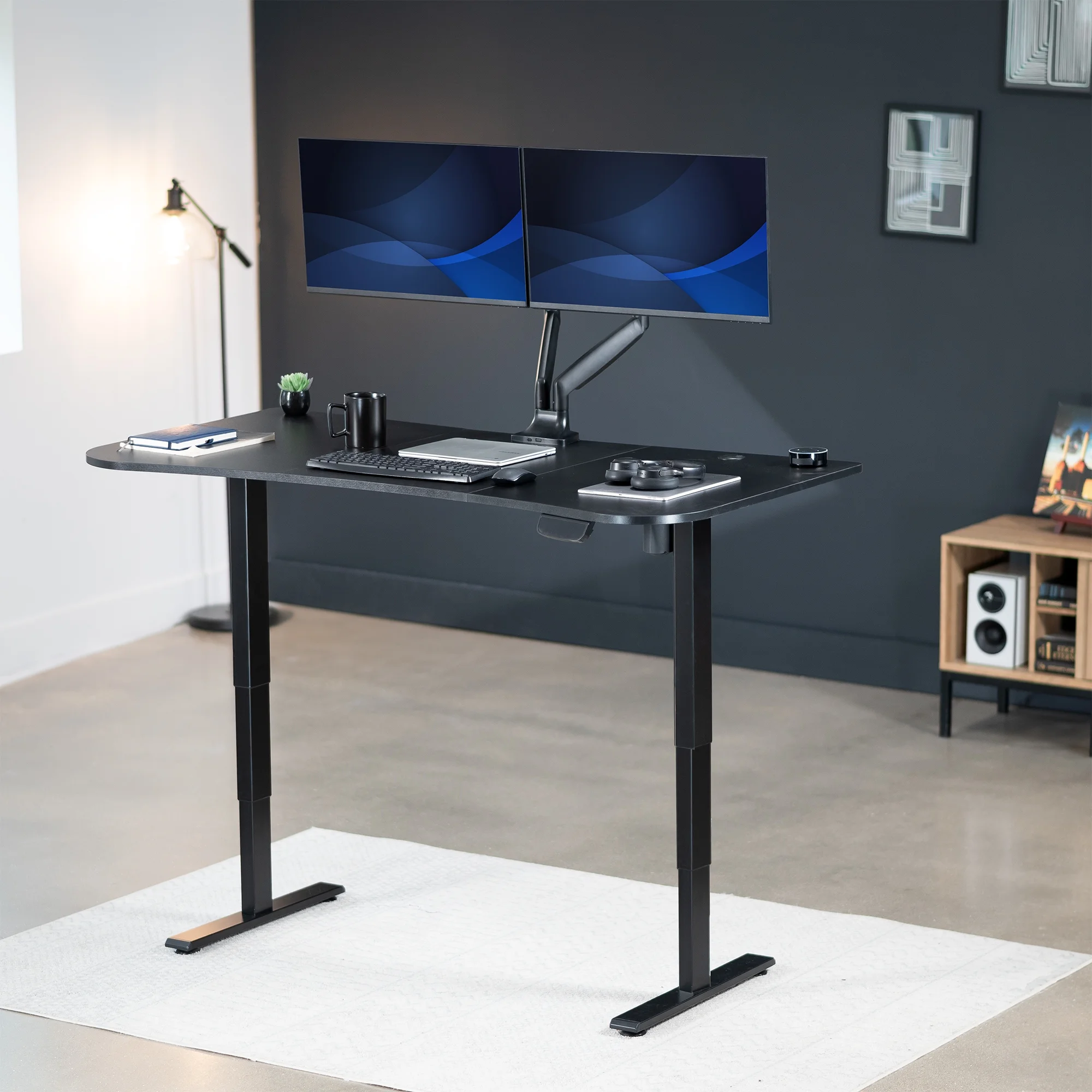 VIVO Reclaimed Wood / Black 63�?x 32�?Electric Height Adjustable Stand Up Desk