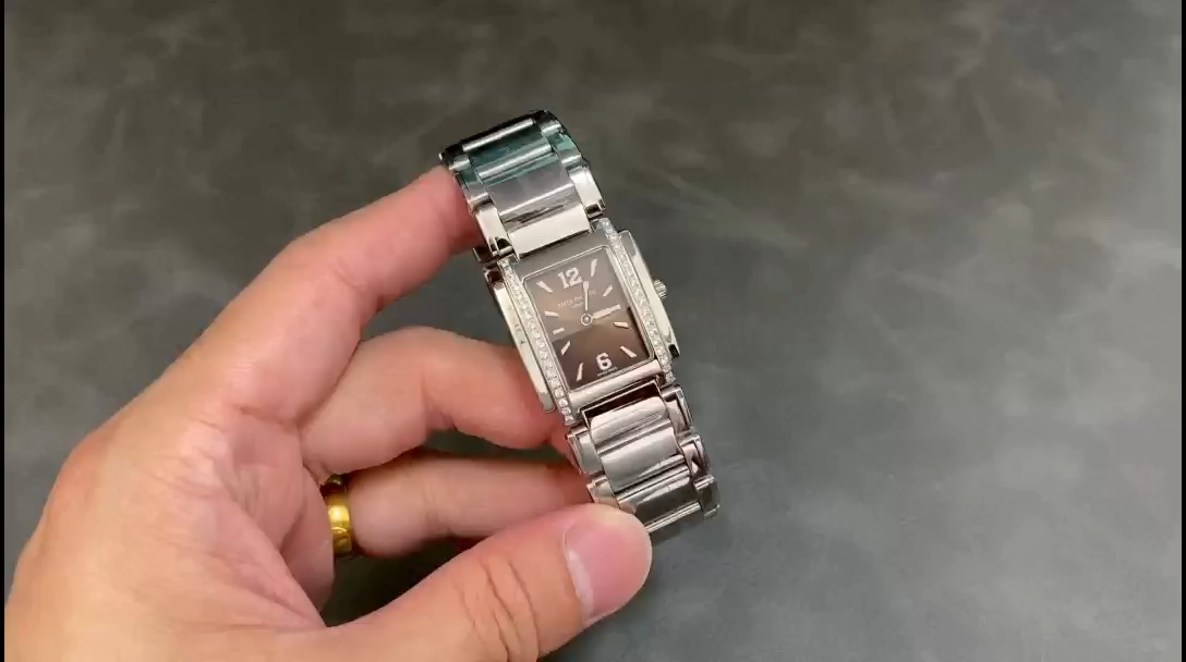 【Super Clone】Patek Philippe Twenty-4 4910 1200A 010 Ladies Quartz 25x30mm