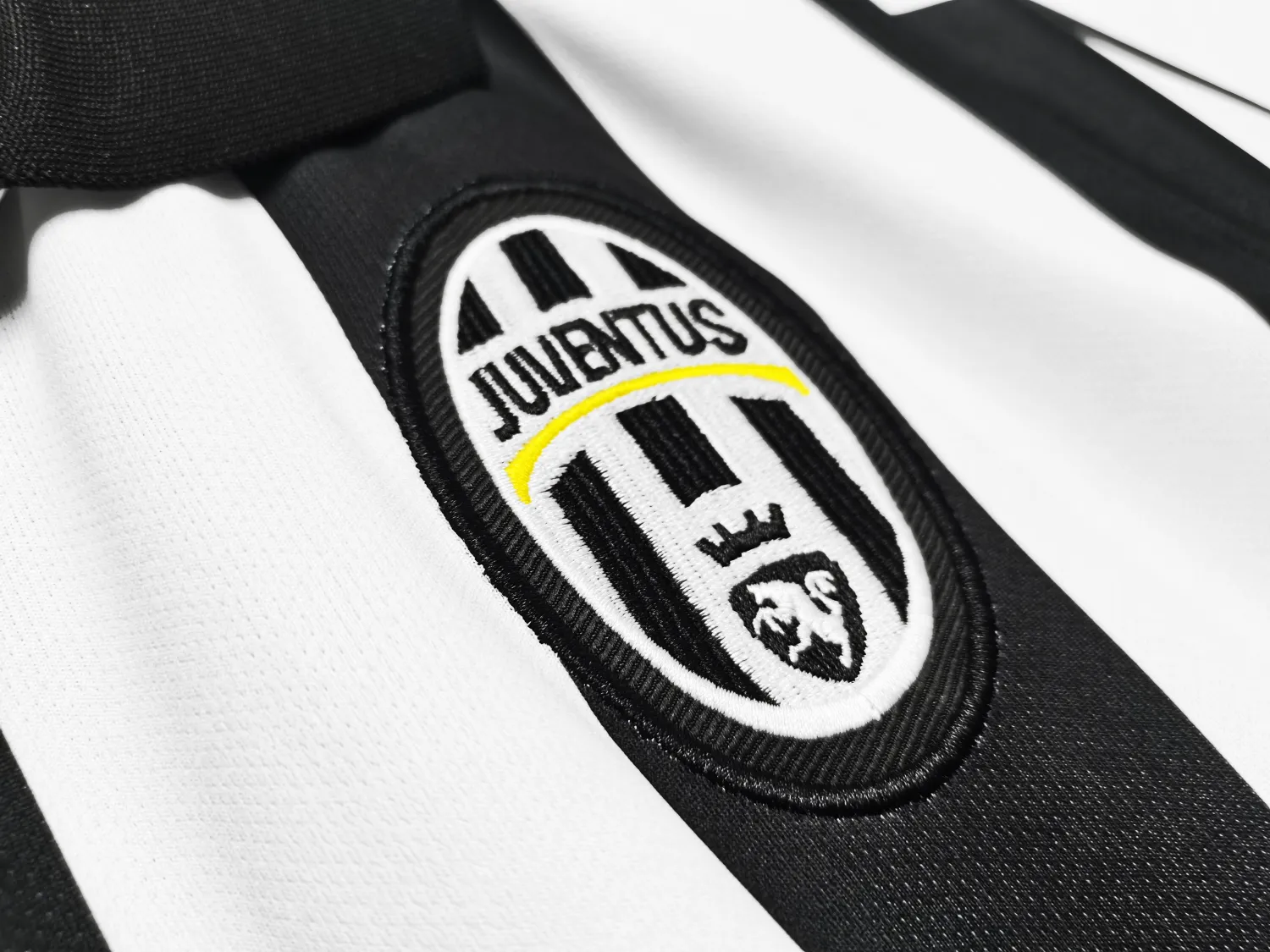 2014/2015 Juventus home retro jersey