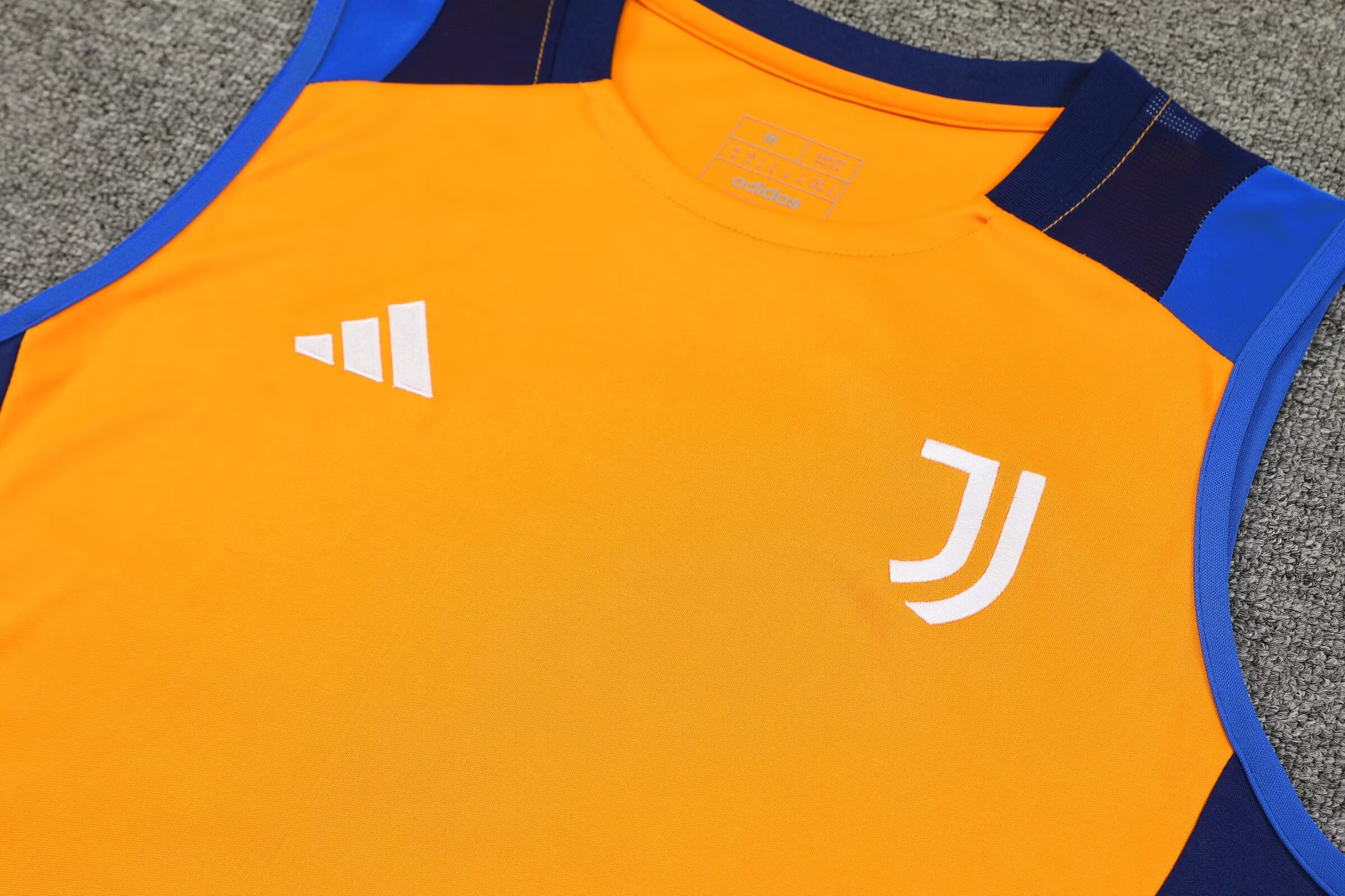2024/25 Juventus training vest.