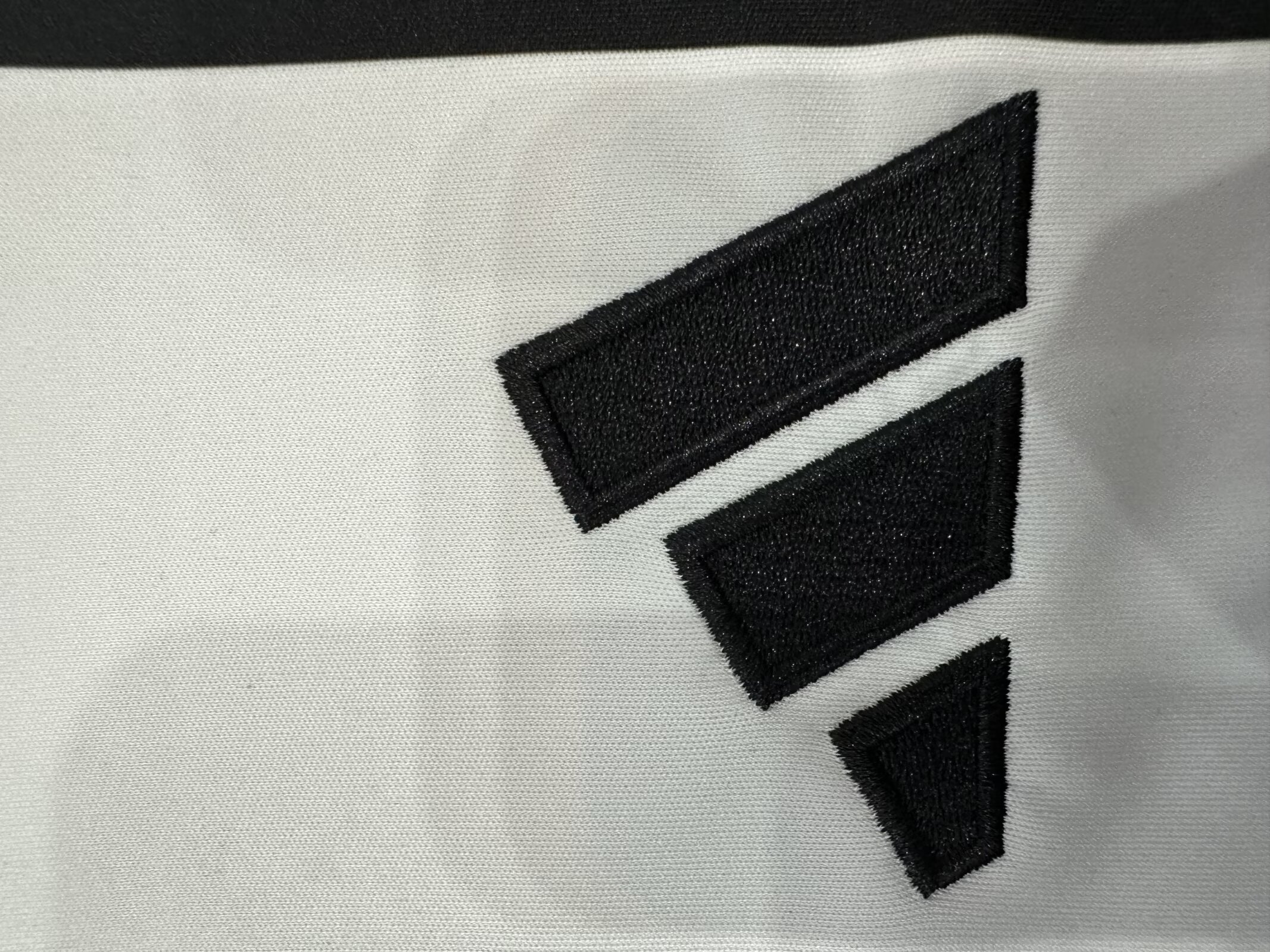 2024/25 Newcastle United home jersey 1:1 Thai quality