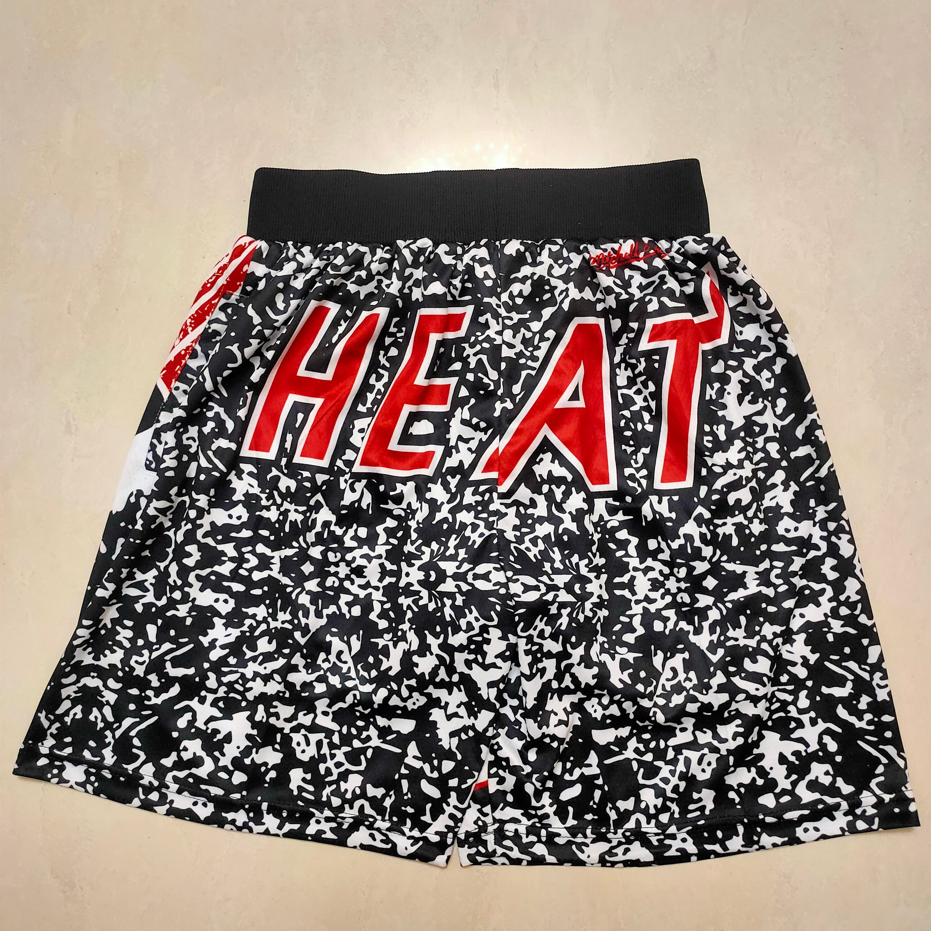 Miami Heat MitchellNessMN Team Logo Pants