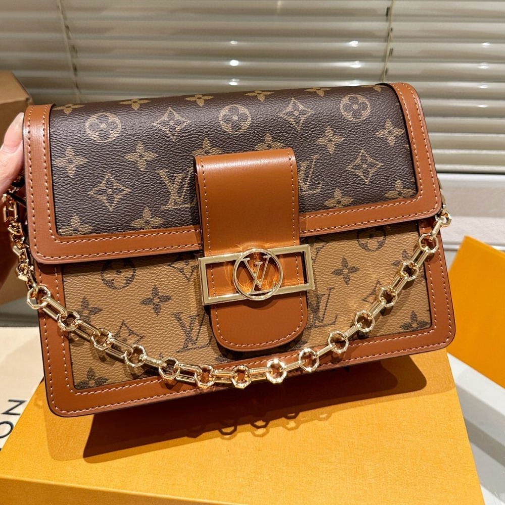 Louis Vuitton Dauphine PM Brown 7.9 Inches M45959