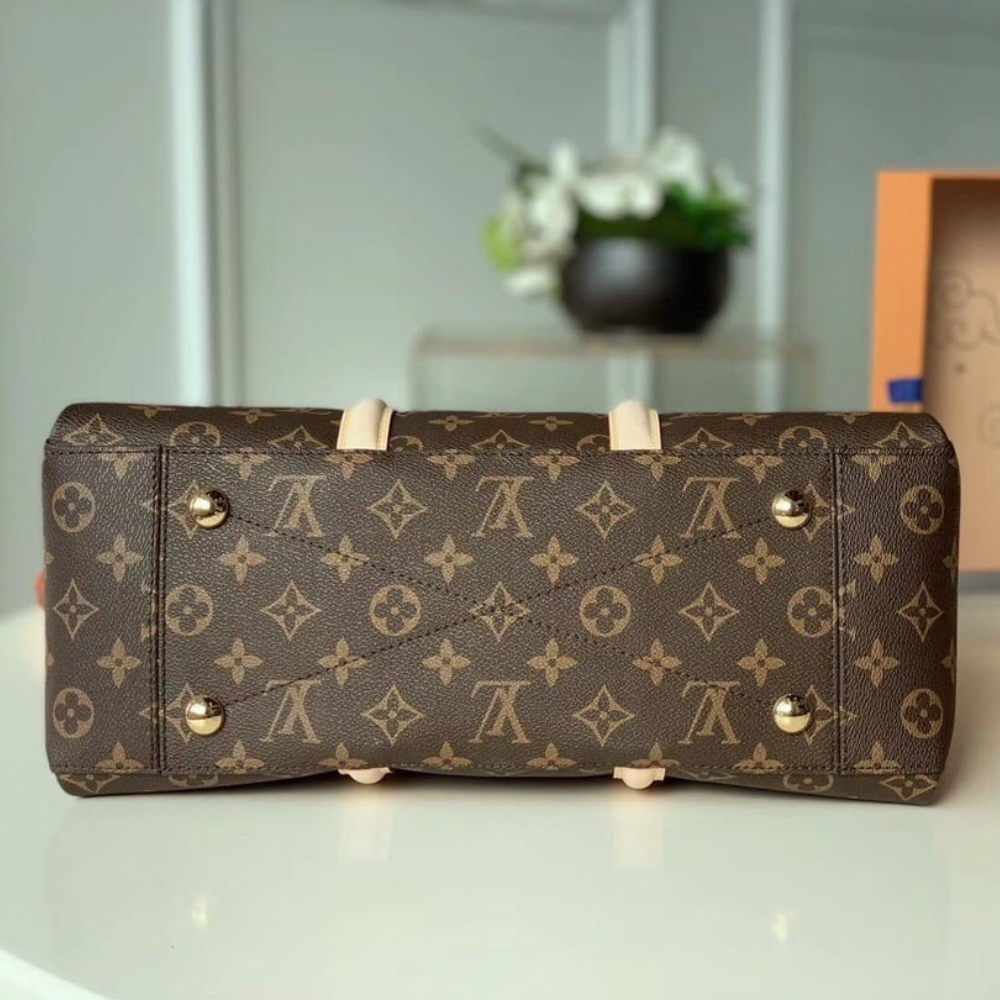 Louis Vuitton Soufflot Mm Bag Monogram Canvas Pink 36Cm M44816
