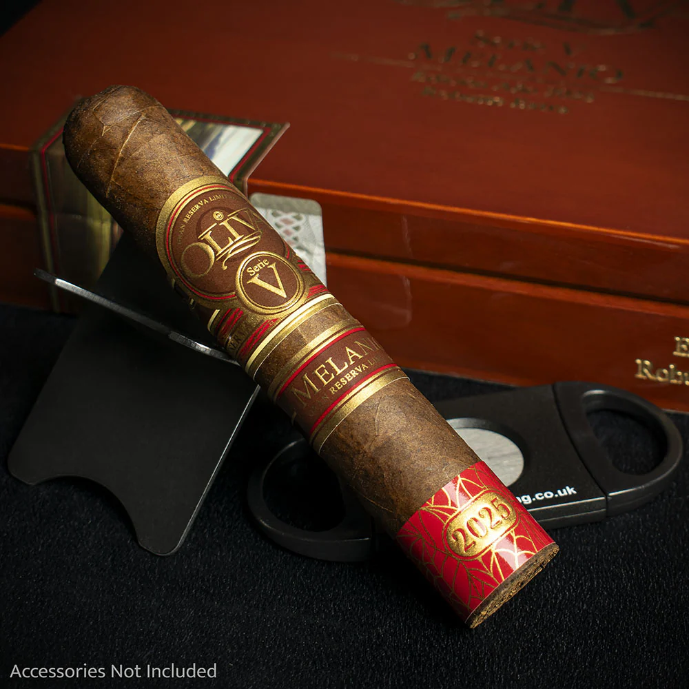Oliva Serie V Melanio Robusto Extra LE 2025 -Single