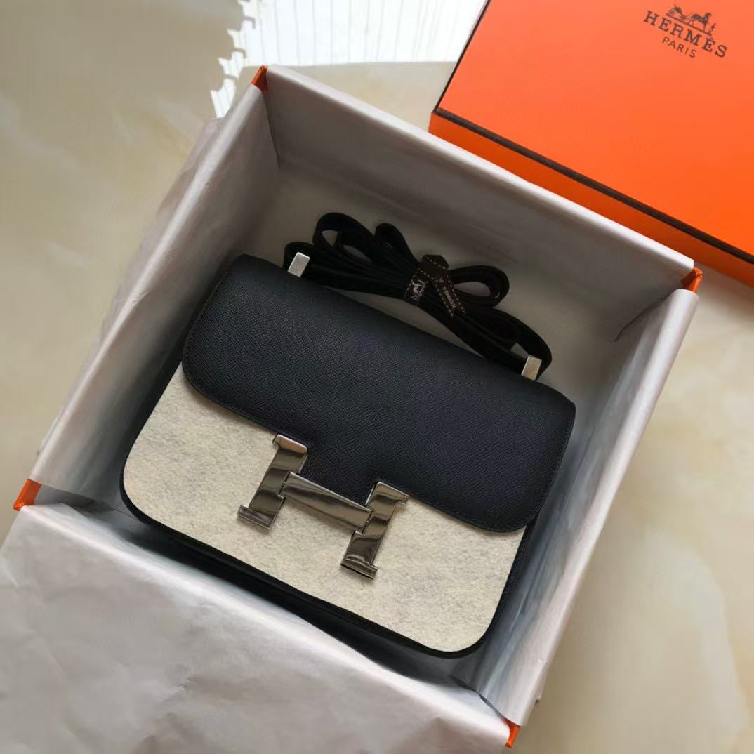 Constance Mini 19-24 Custom-made