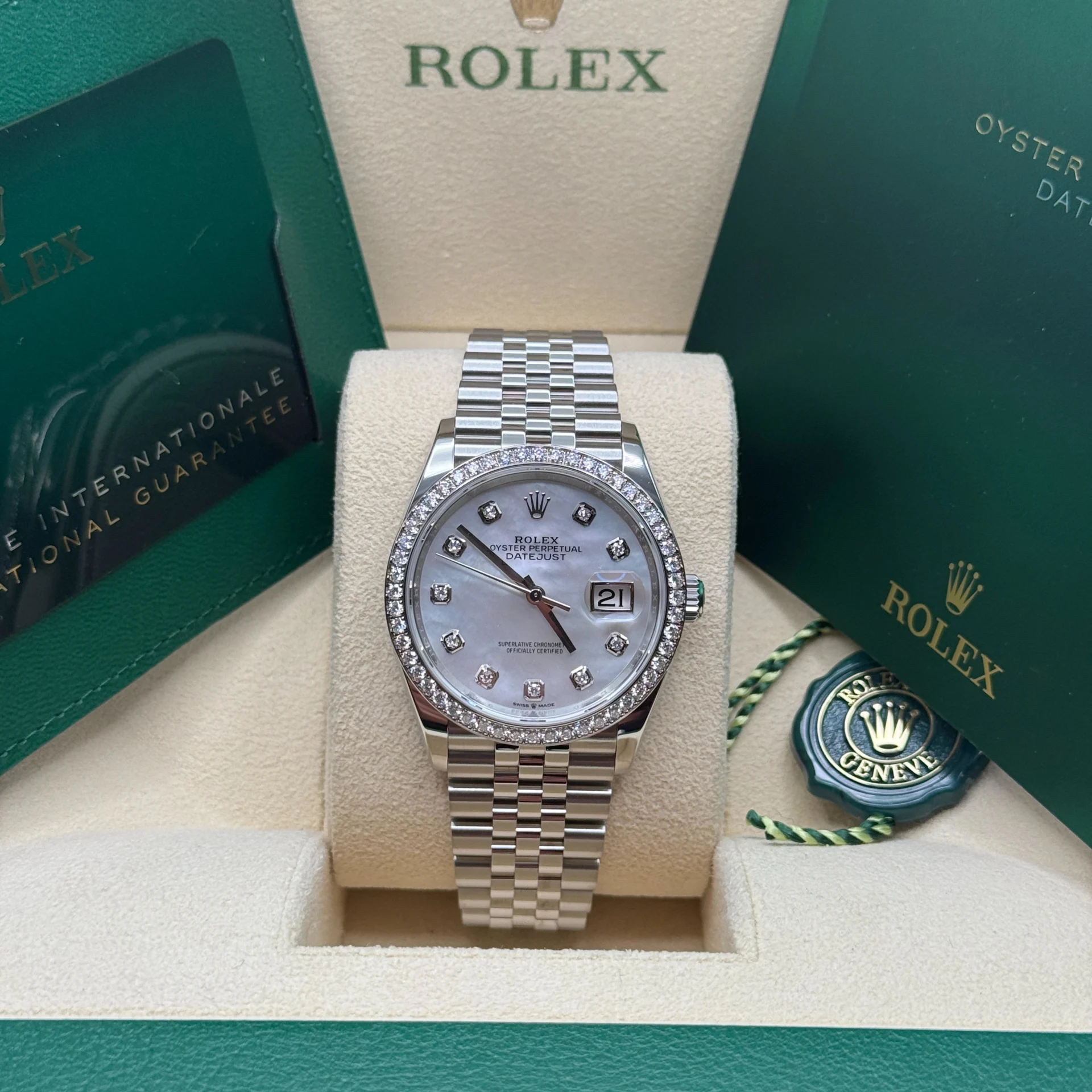 【Super Clone】RLX  Datejust 36mm 126284 Mother-of-Pearl Dial Oyster Bracelet