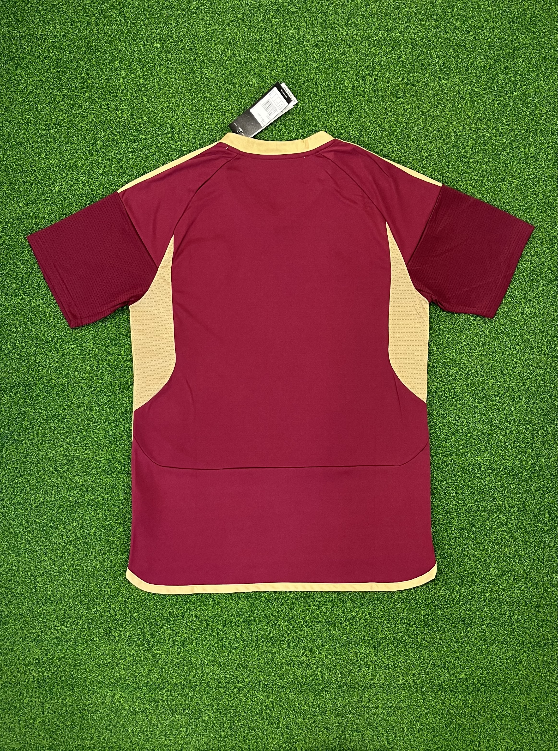 2425 Venezuela home  jersey...Player embroidery version