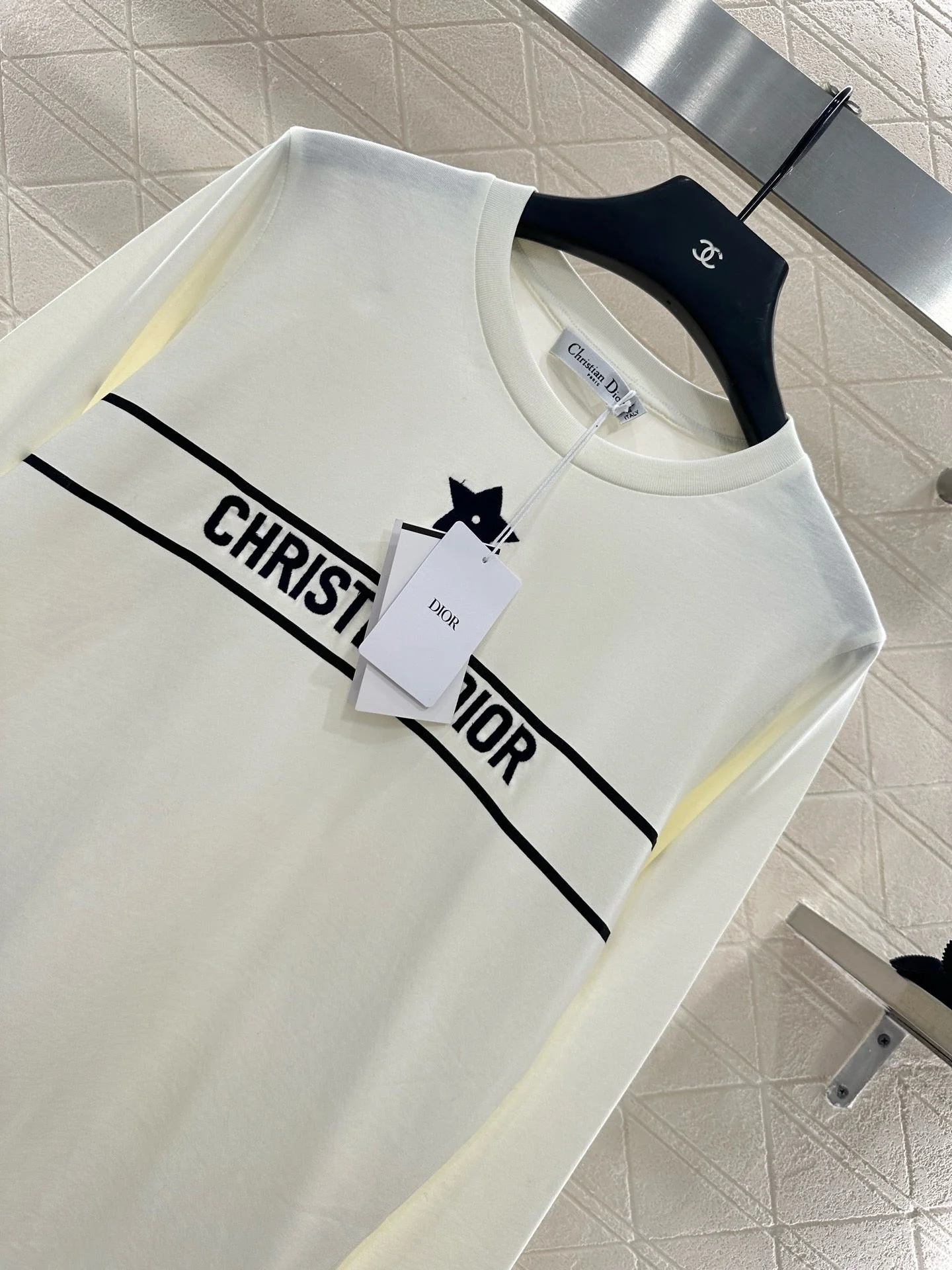 Early Autumn New Round Neck Printed Logo Bottoming Shirt