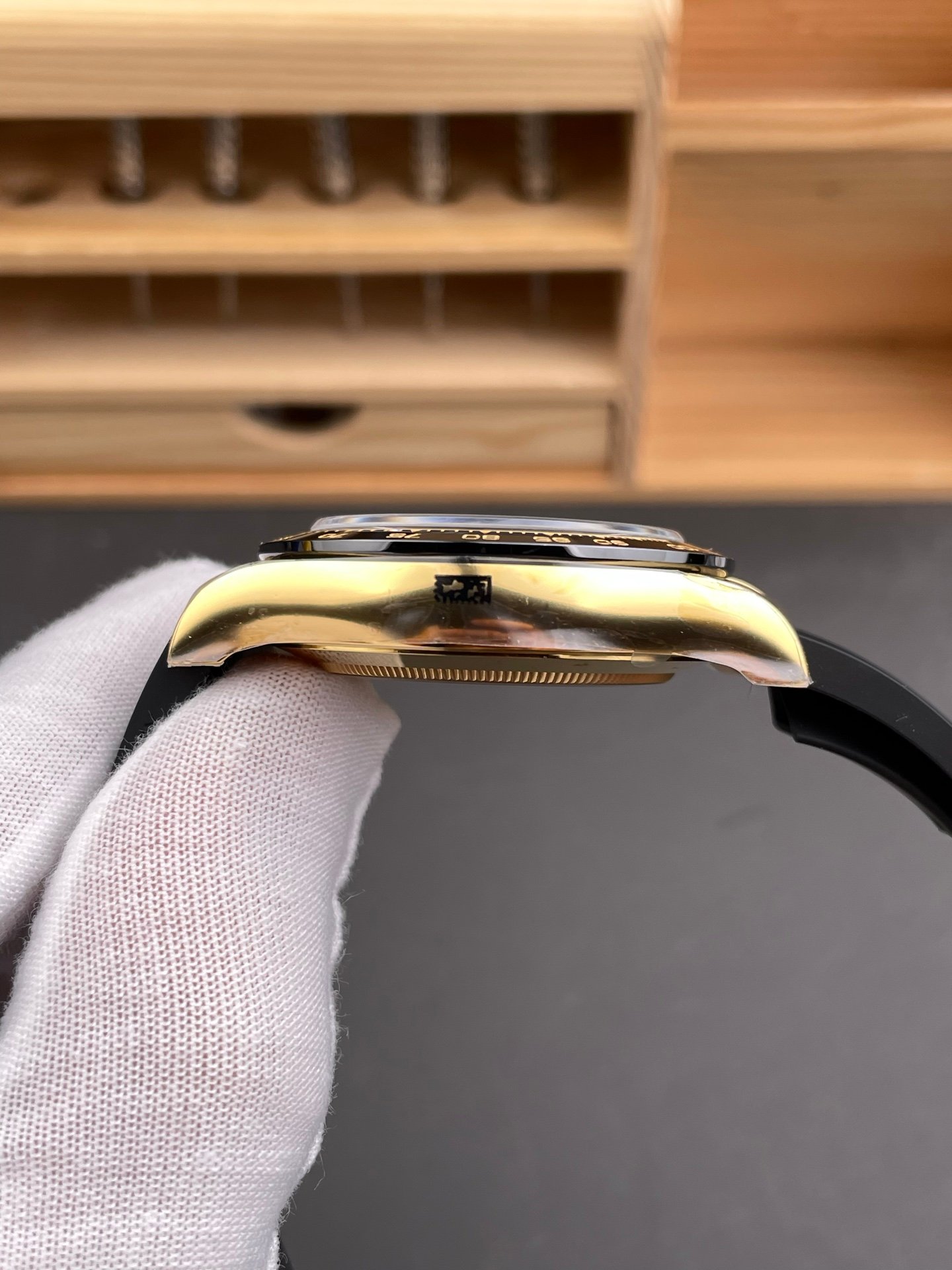Rolex Daytona Gold Eye Rubber
