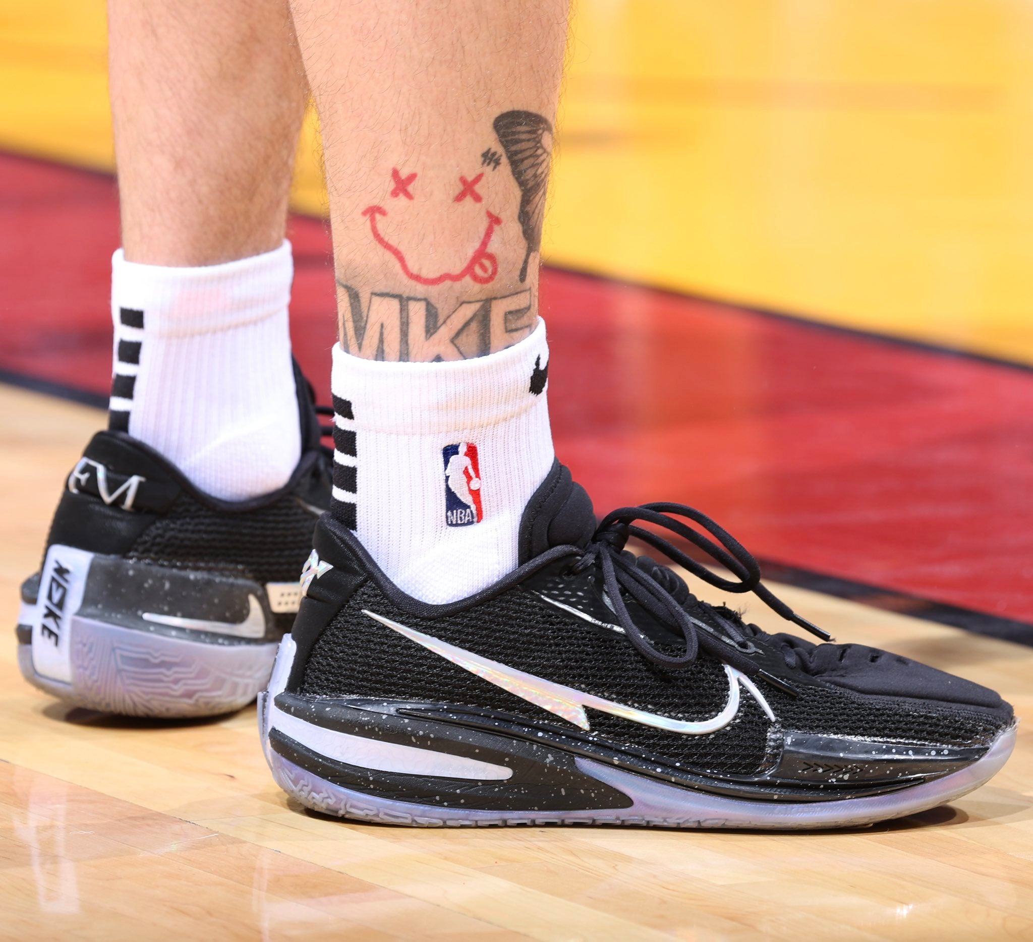 GT CUT Black/Purple  EXCLUSIVE