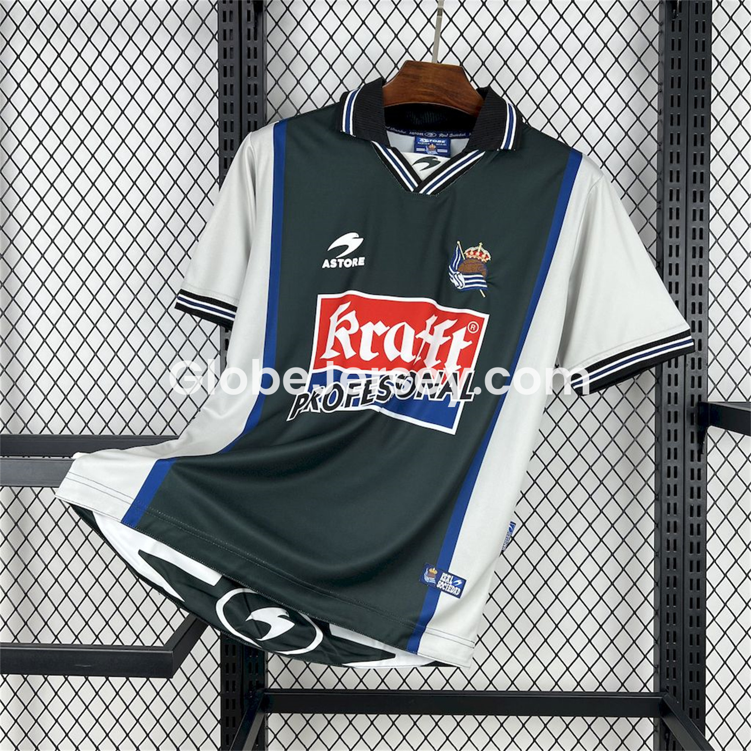 Retro Real Sociedad 2000-02 Away Jersey