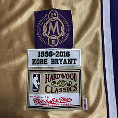 LeBron Bryant Los Angeles Lakers Golden 8 MN