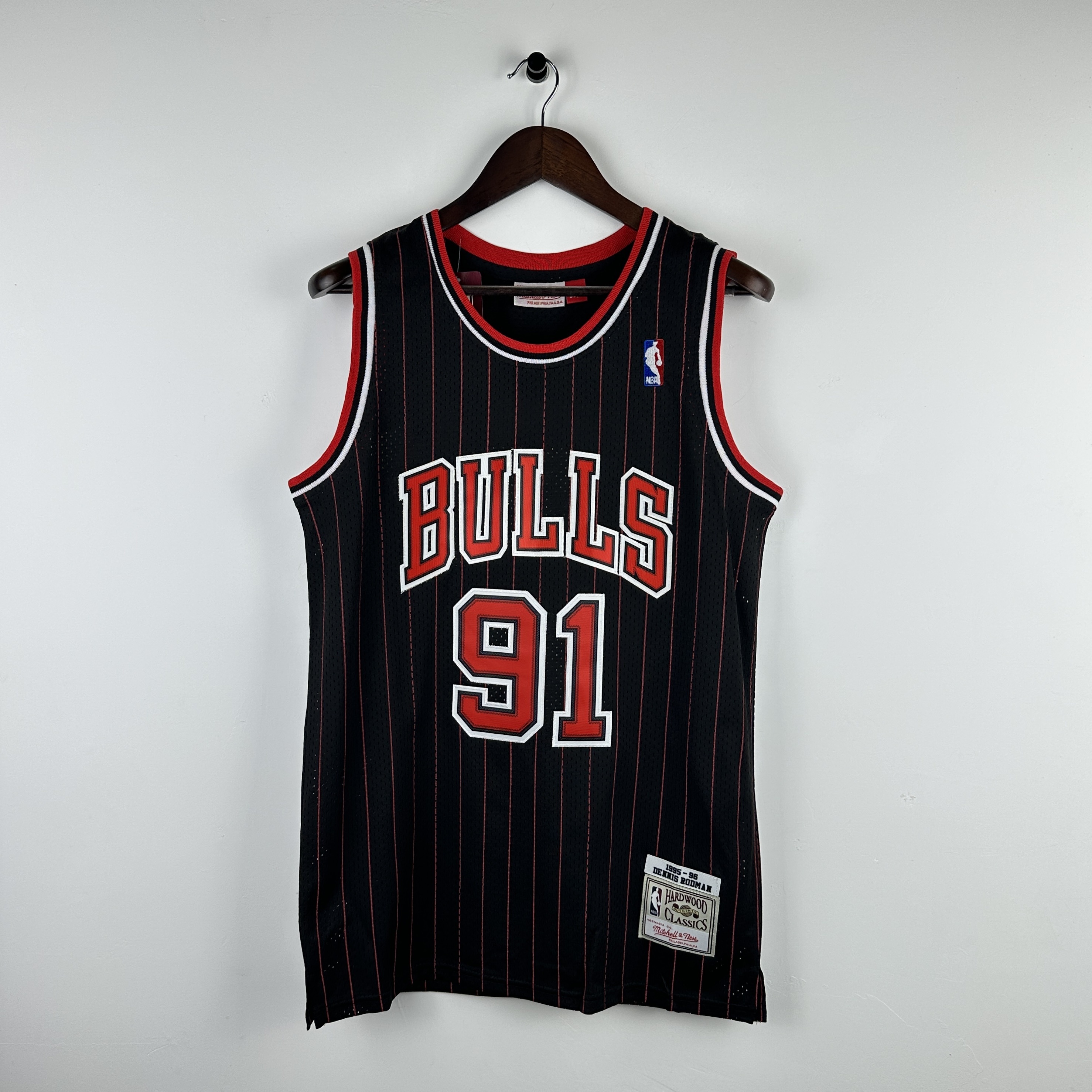 Embroidered MN retro jersey, Bulls 97/98 season, striped black, No. 91, Rodman